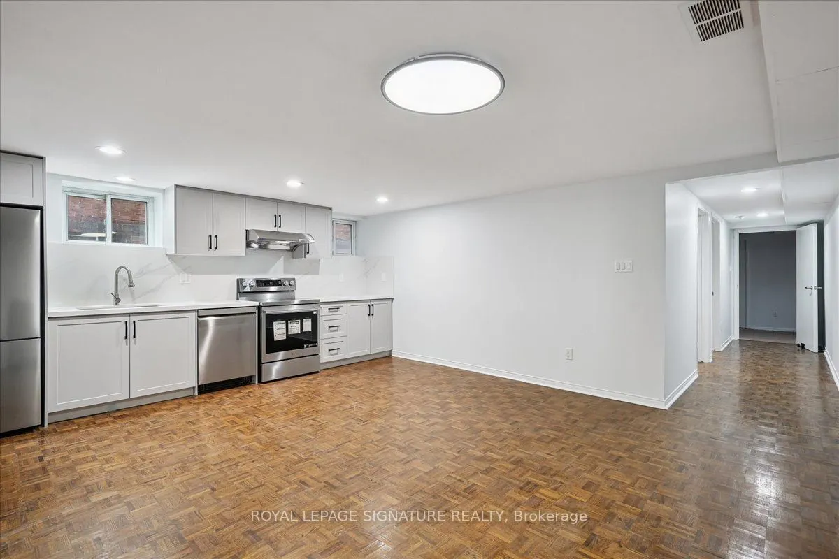 12 Castle View Avenue, #Lower