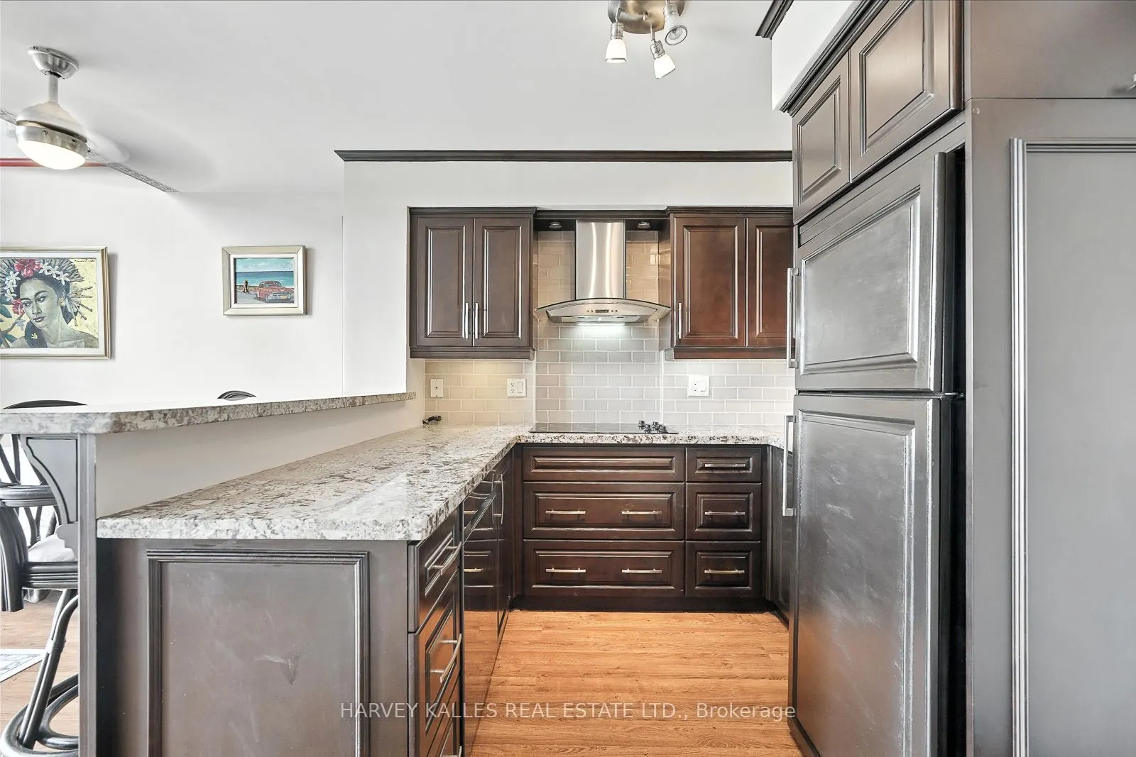 18 Merton Street, #904