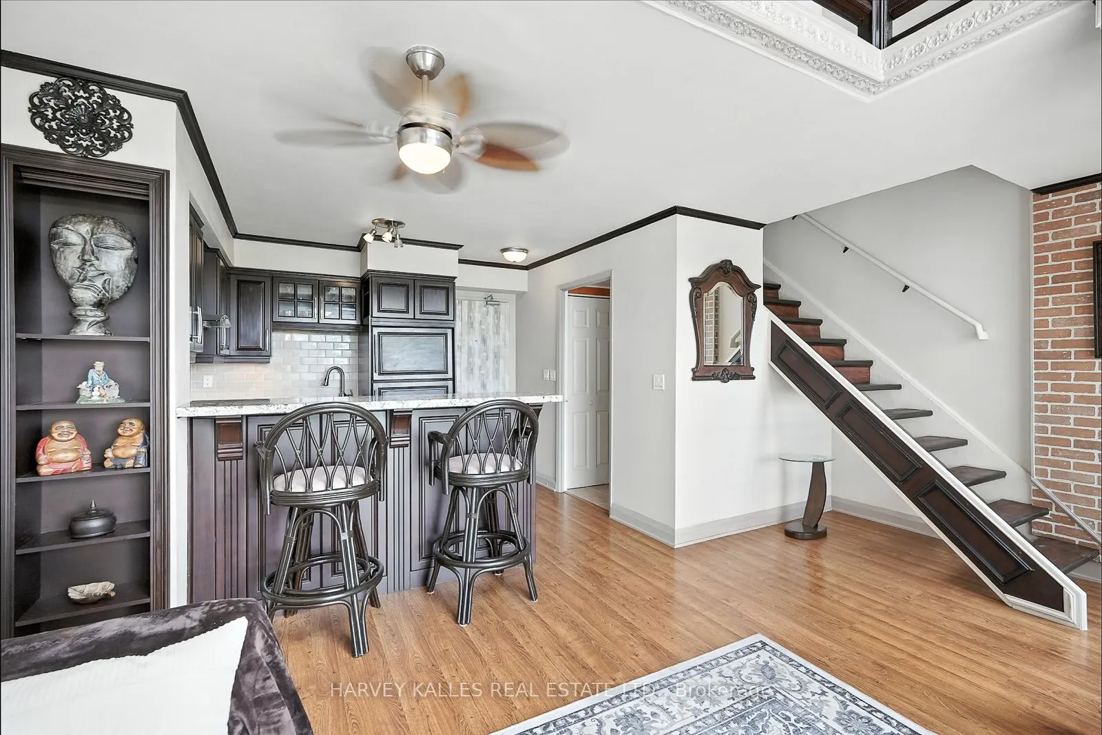 18 Merton Street, #904