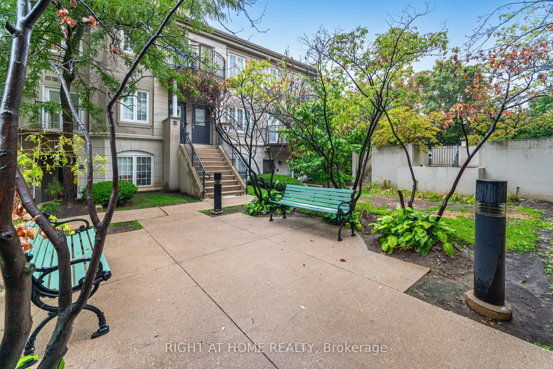 108 Finch Ave W Avenue, #B18