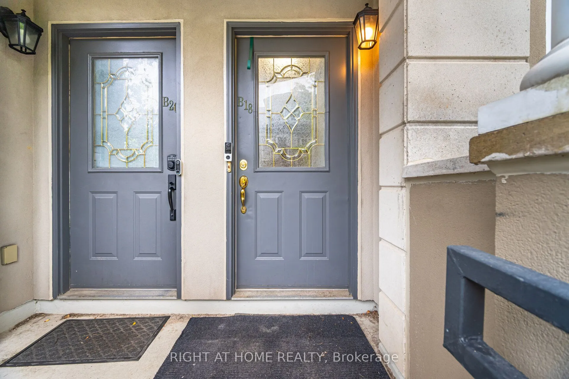 108 Finch Ave W Avenue, #B18