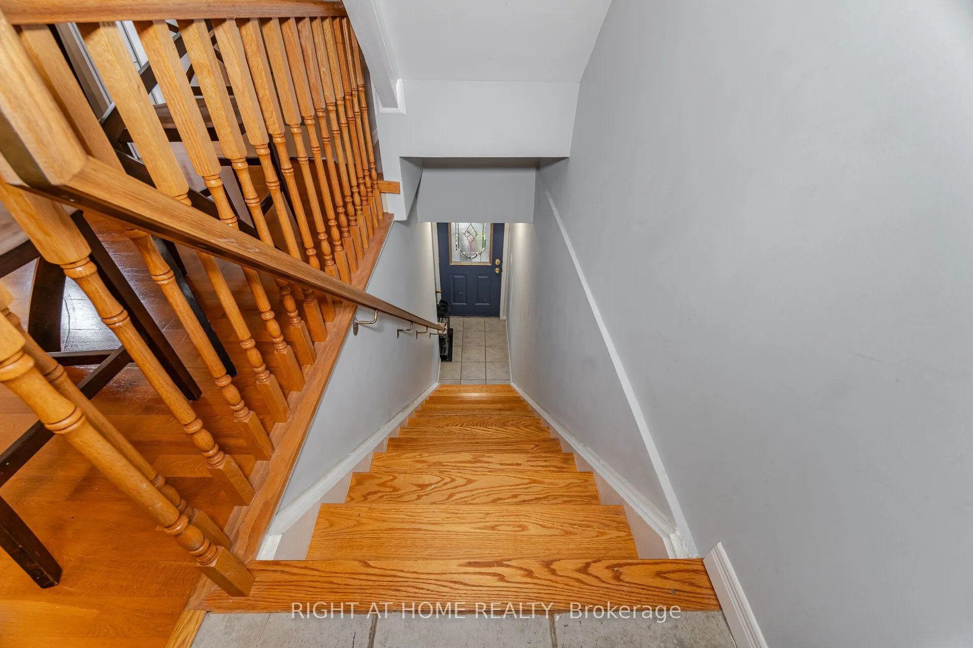 108 Finch Ave W Avenue, #B18