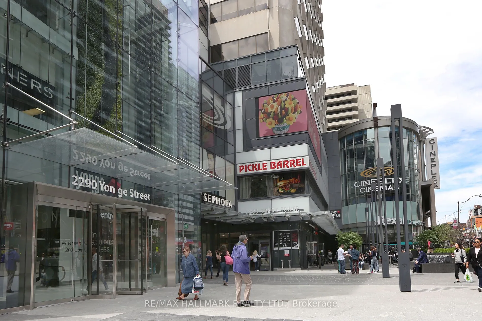 8 Eglinton Avenue E, #4203