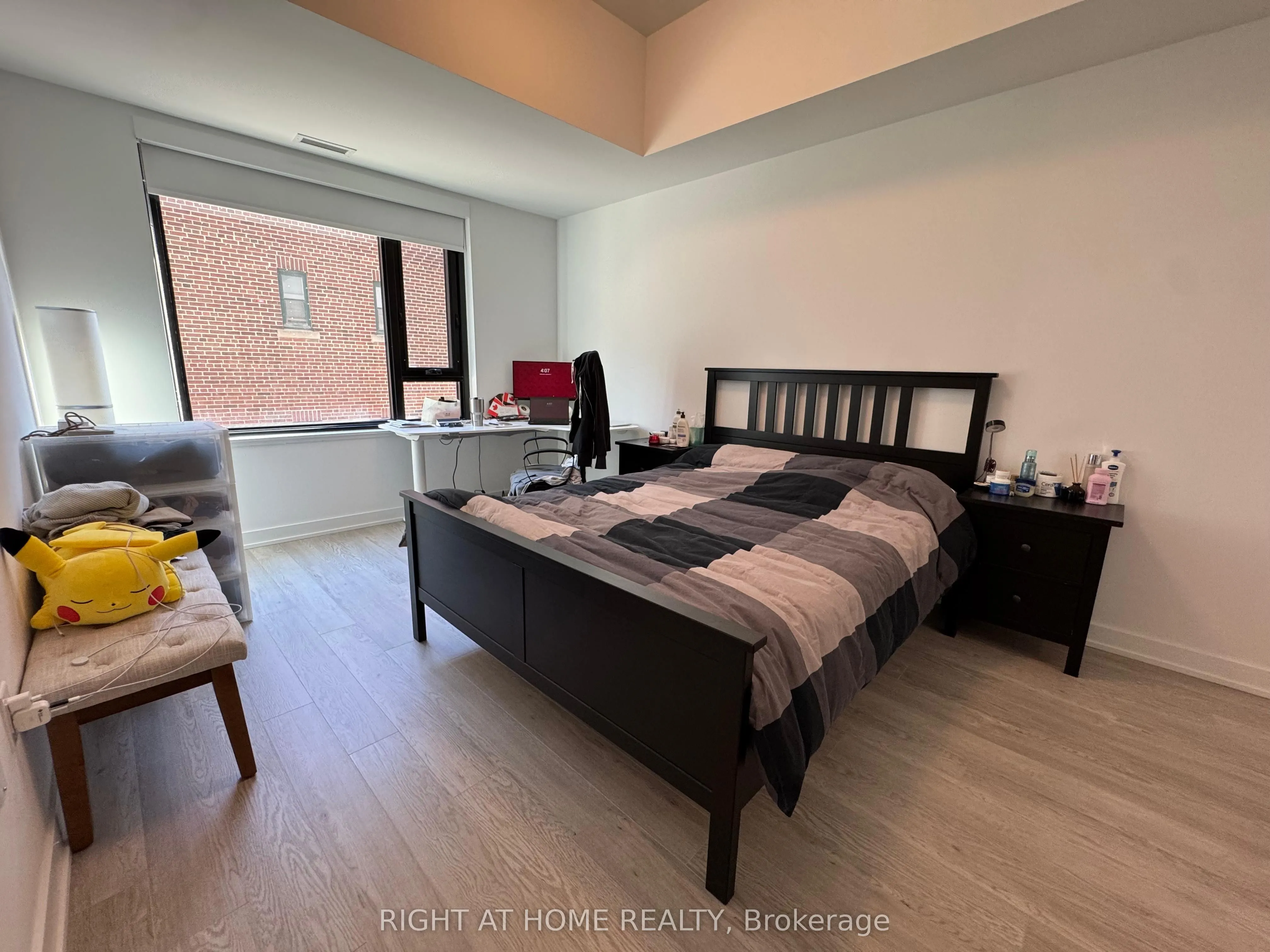 3 Strathgowan Avenue, #201