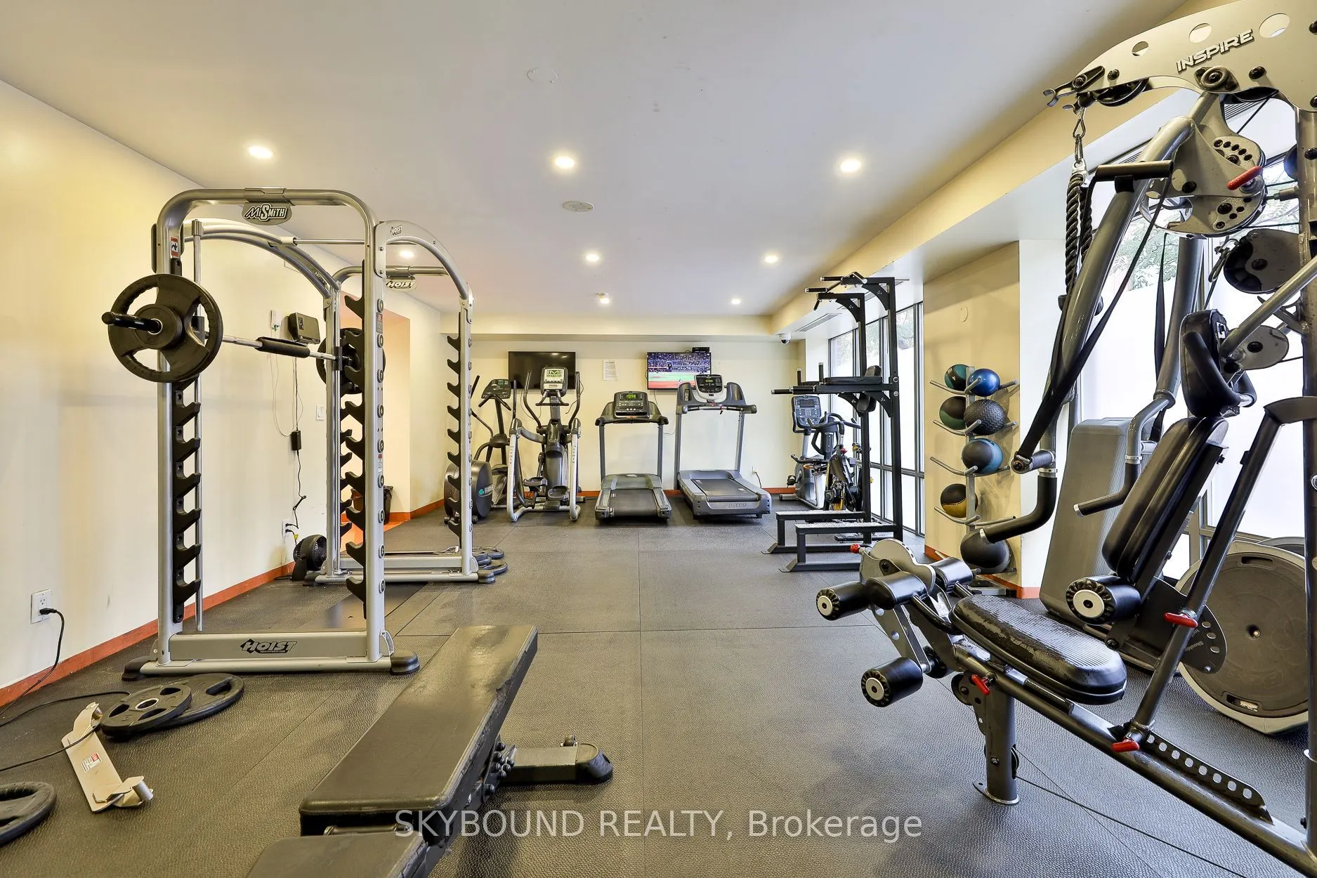 255 Richmond Street E, #621