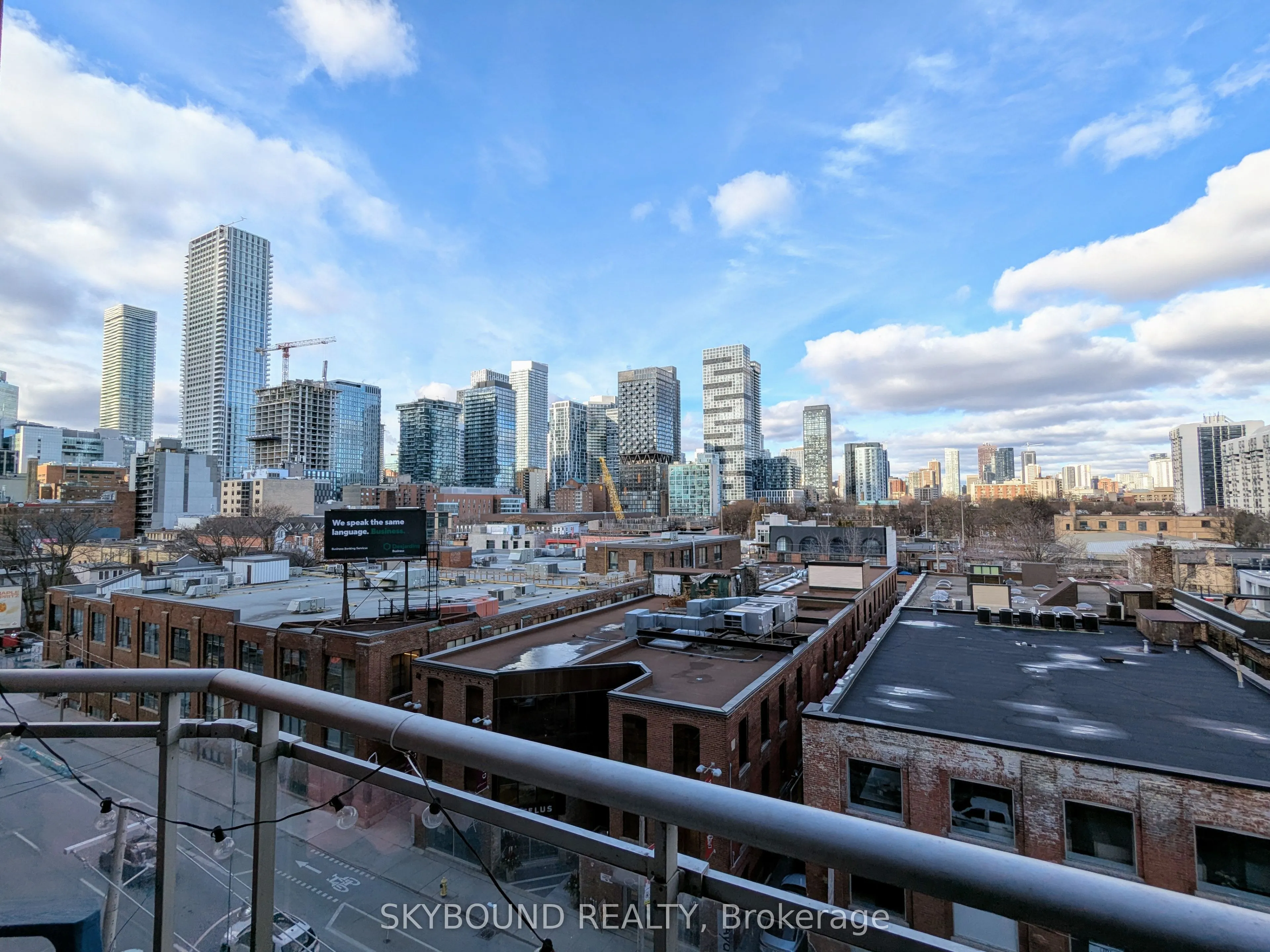 255 Richmond Street E, #621