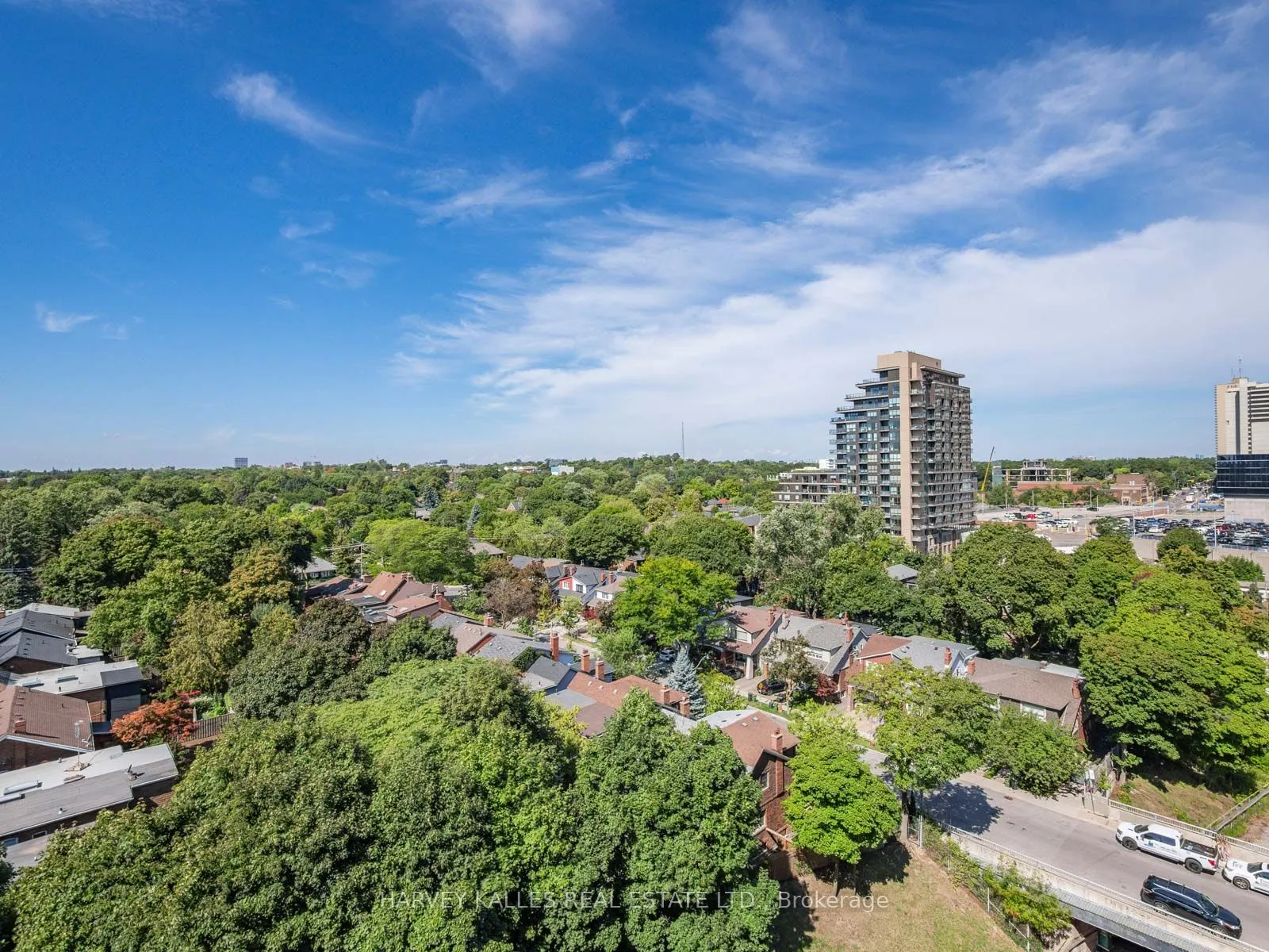 8 Manor Road W, #1003