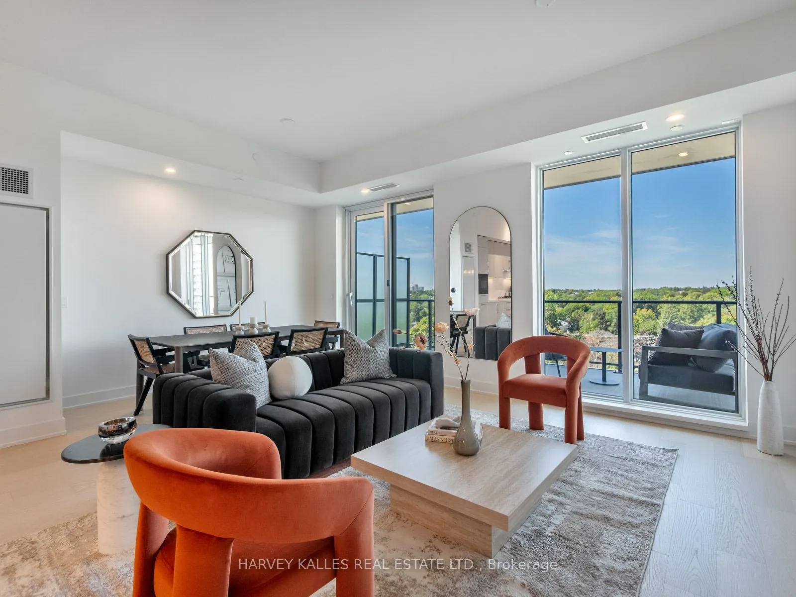8 Manor Road W, #1003