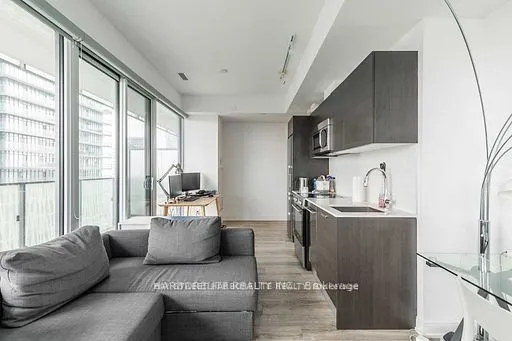 42 Charles Street E, #2702