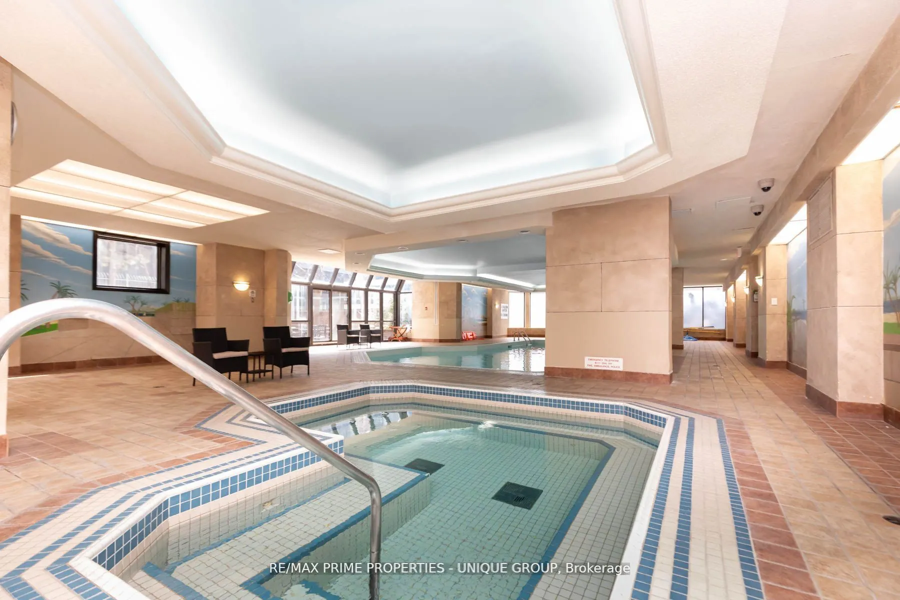 633 Bay Street, #903