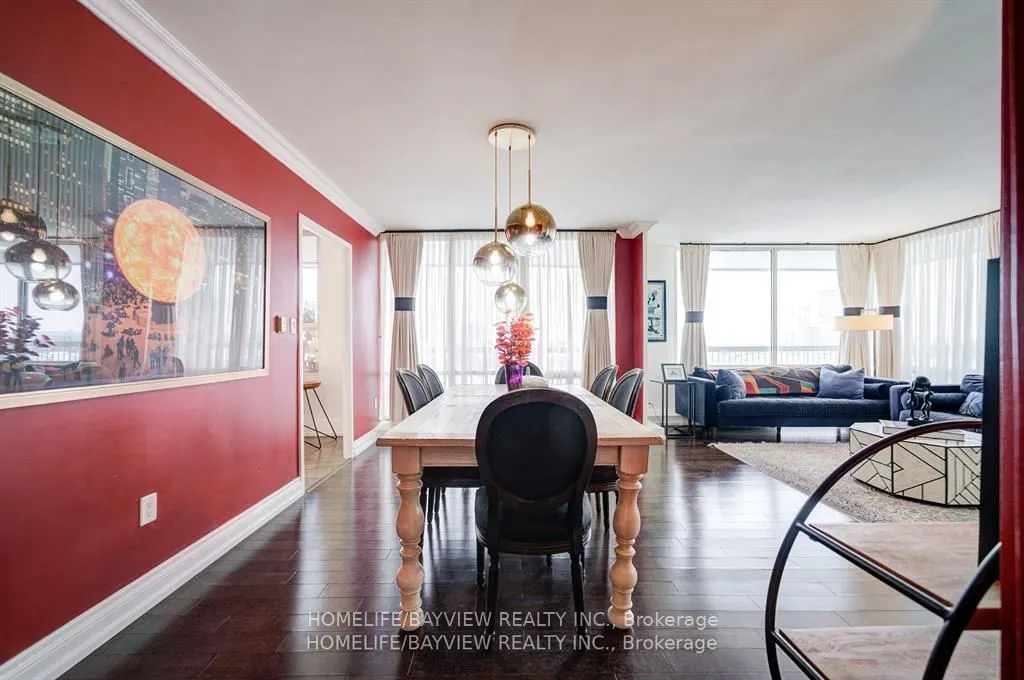 115 Antibes Drive, #806