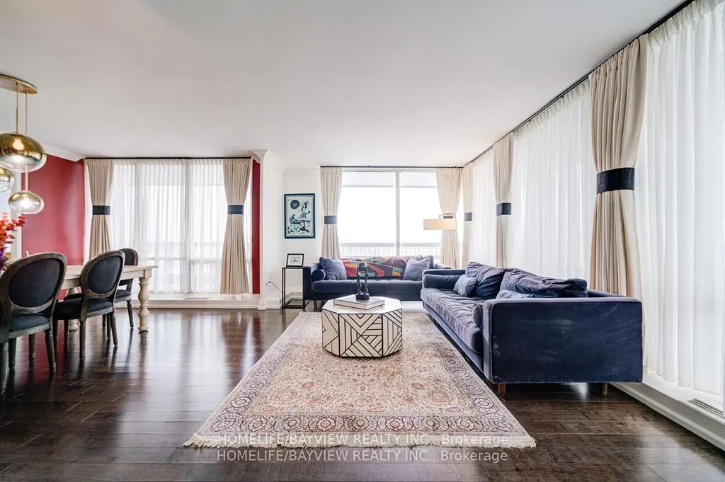 115 Antibes Drive, #806