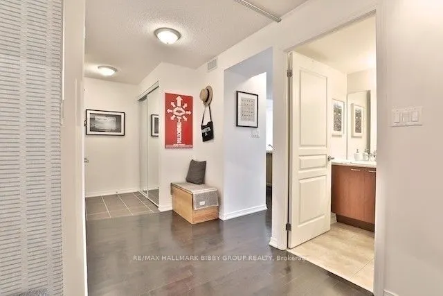 308 Palmerston Avenue, #305