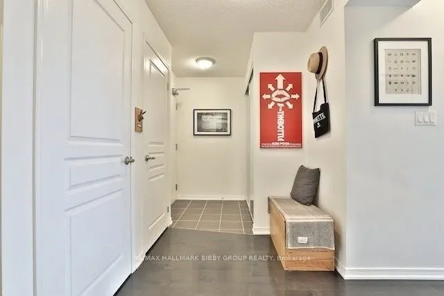 308 Palmerston Avenue, #305
