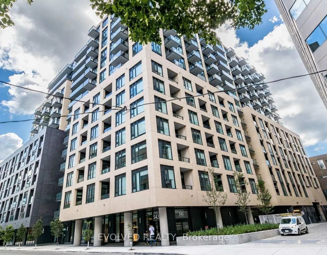 543 Richmond Street W, #636
