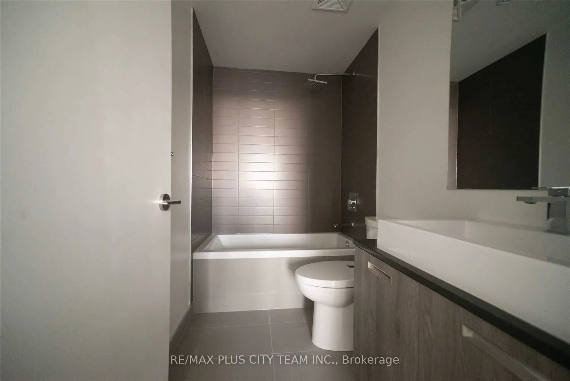 2A Church Street, #2502