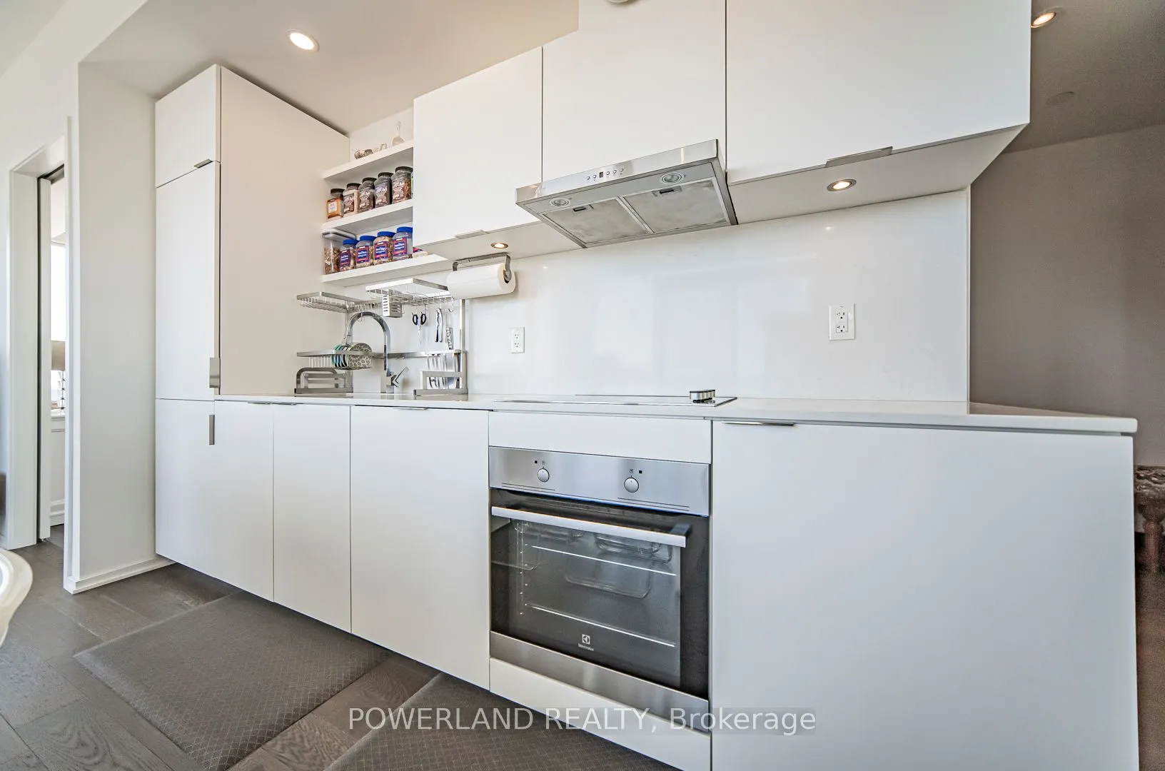 16 Bonnycastle Street, #1308
