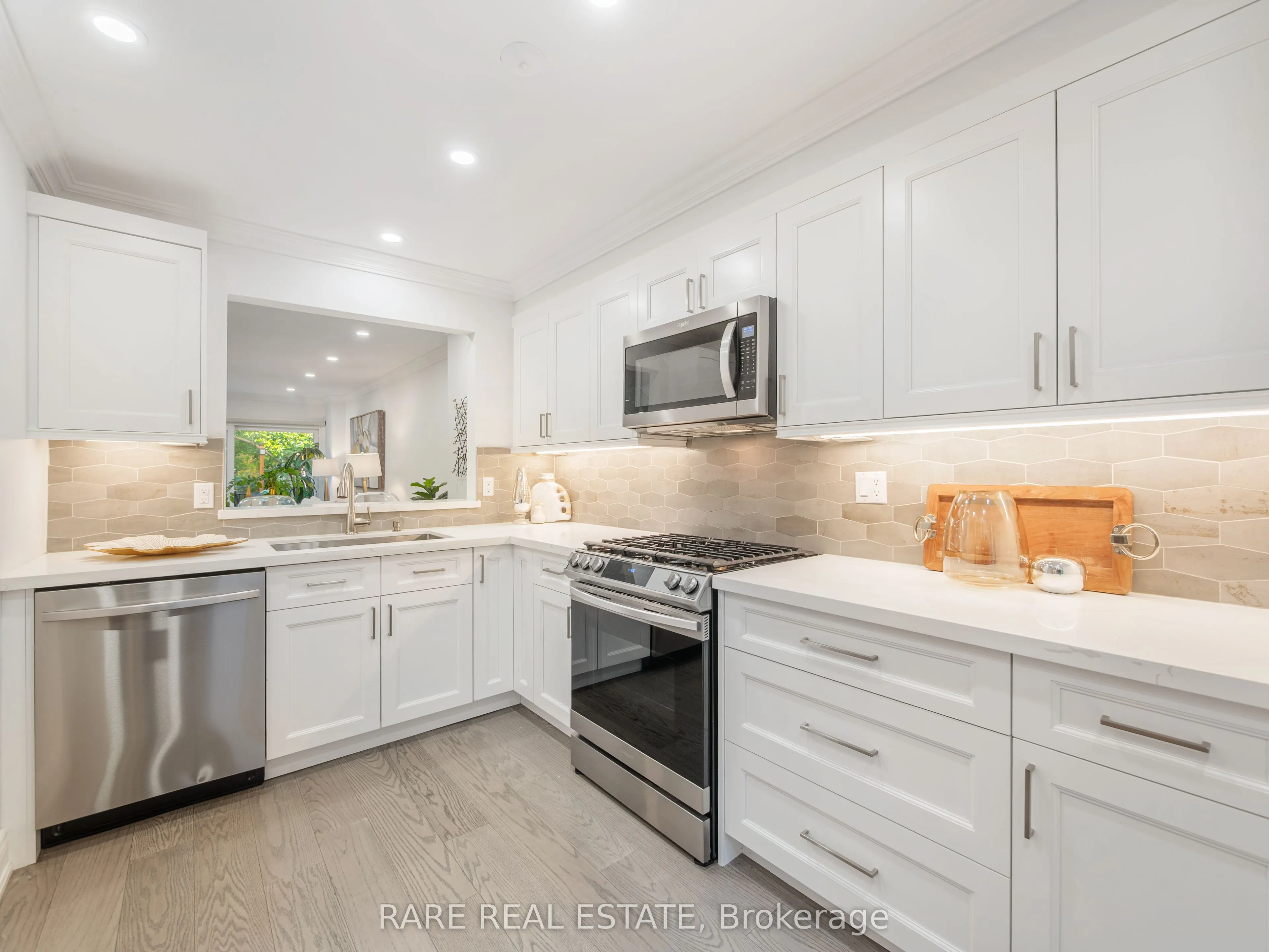 1356 Bathurst Street, #1