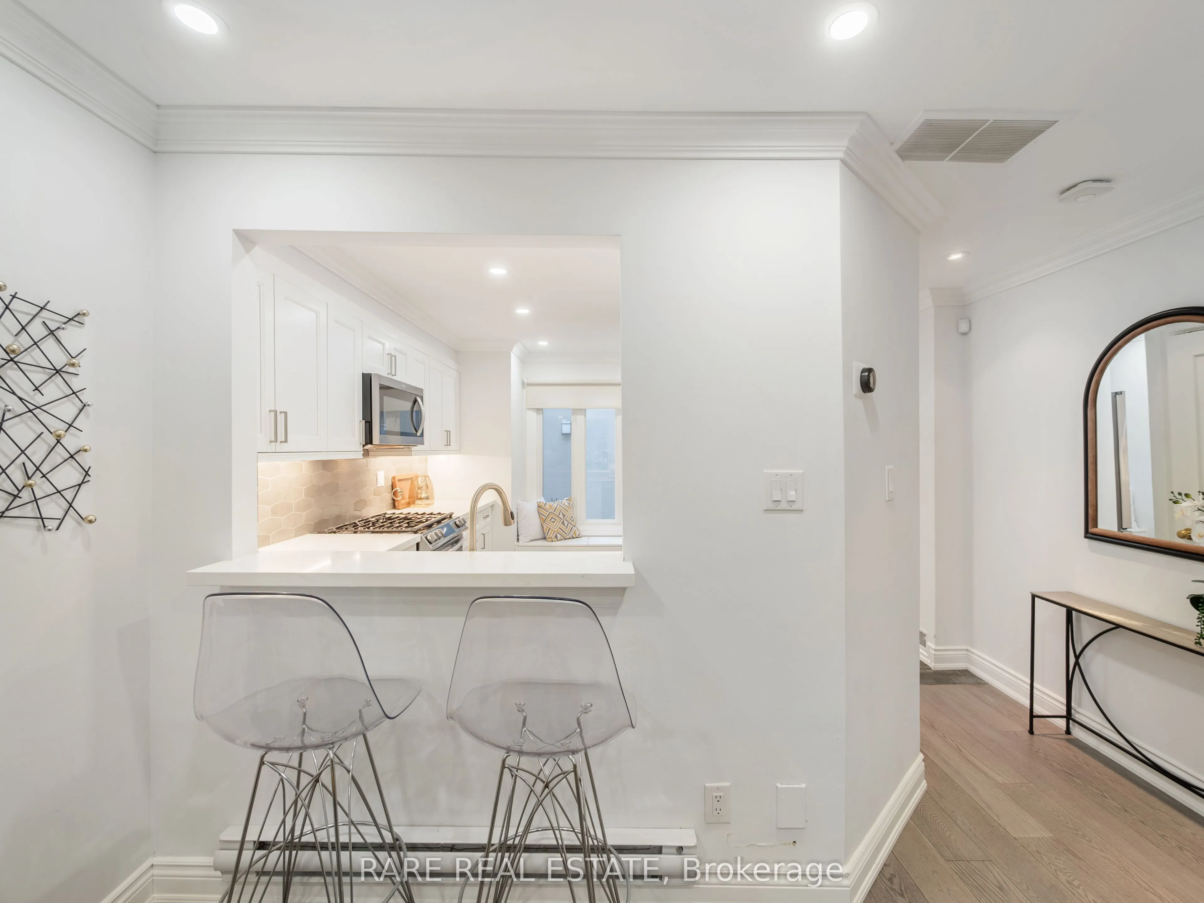 1356 Bathurst Street, #1