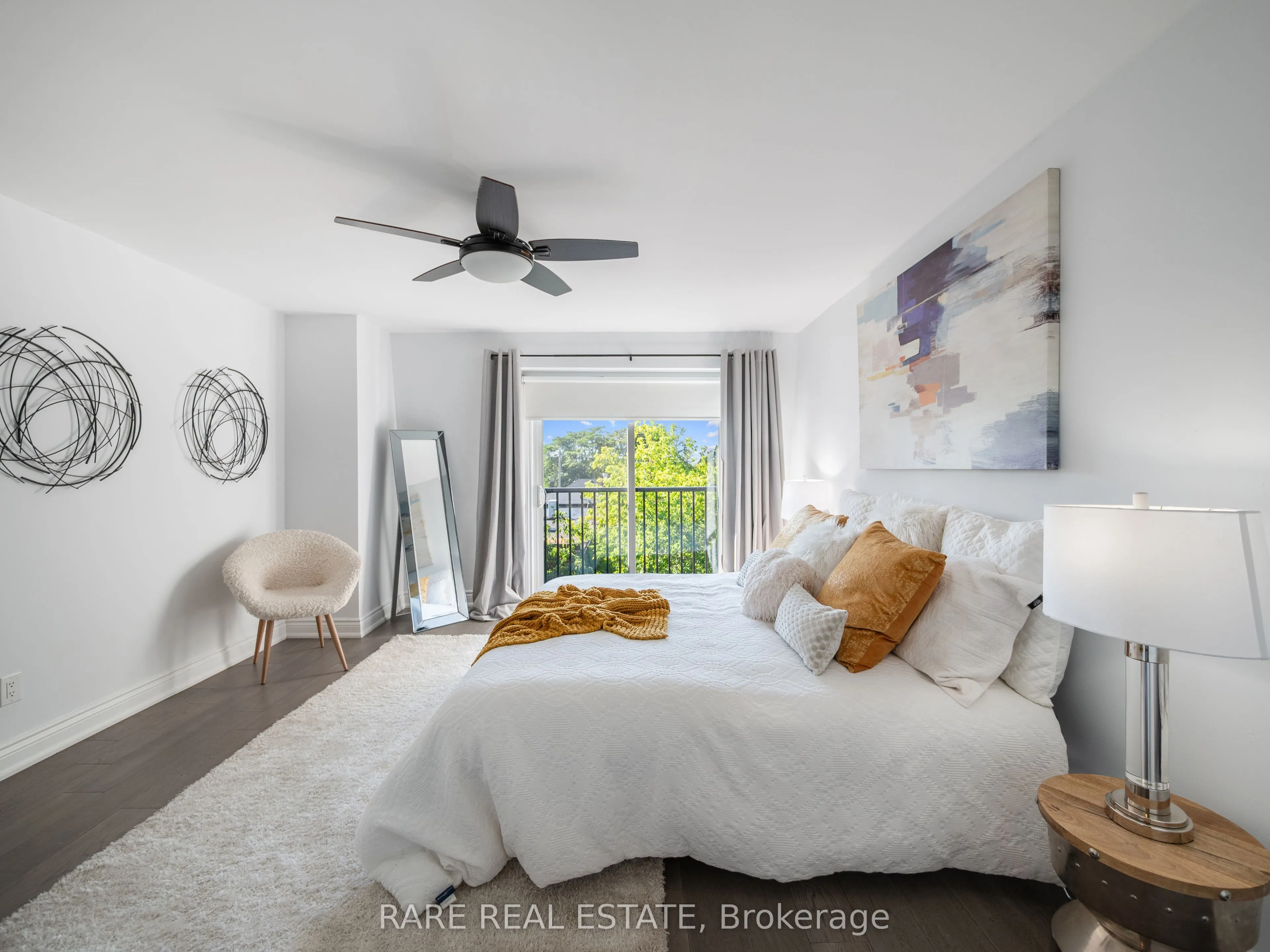 1356 Bathurst Street, #1