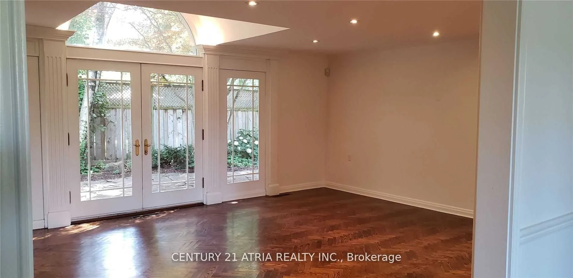 7 mildenhall Road