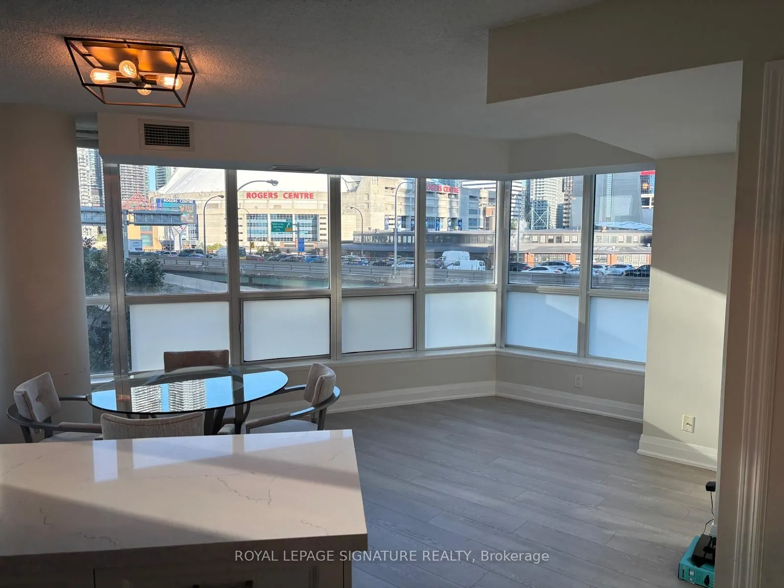230 Queens Quay W, #630