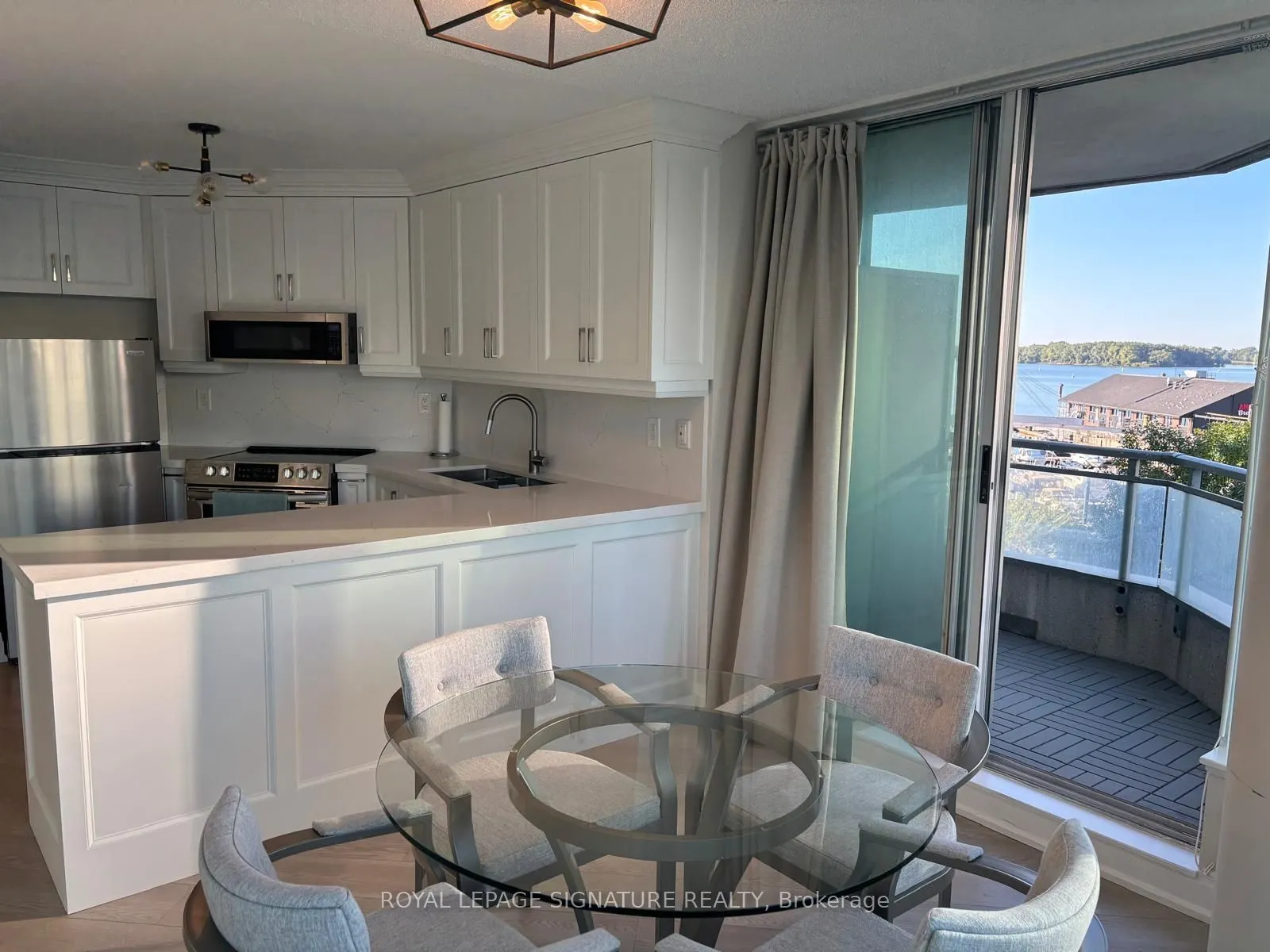 230 Queens Quay W, #630