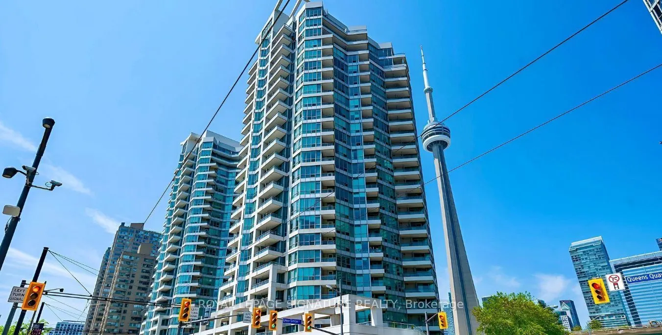 230 Queens Quay W, #630