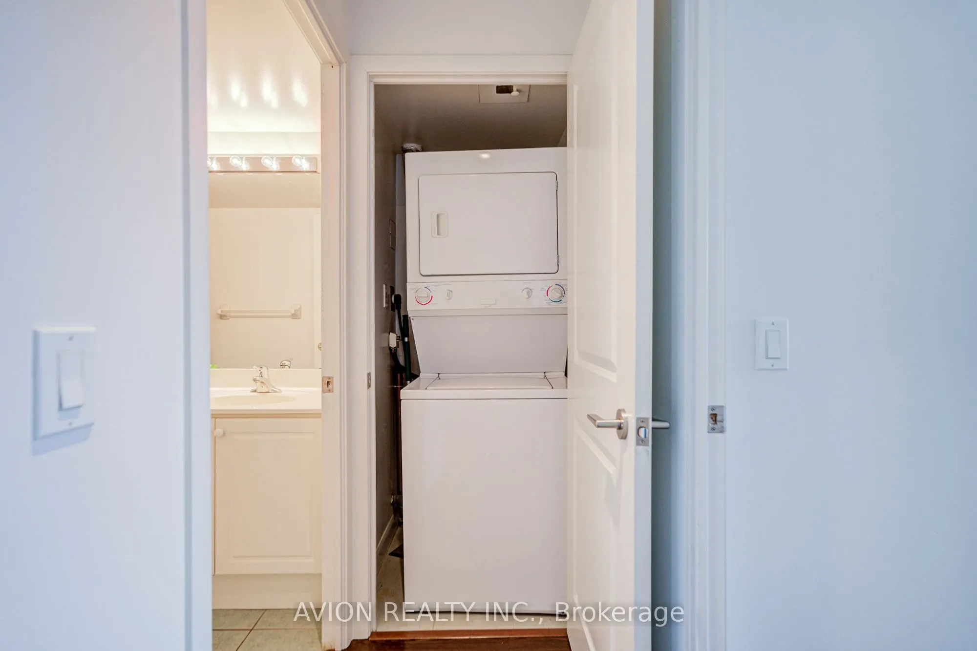 4978 Yonge Street, #3106