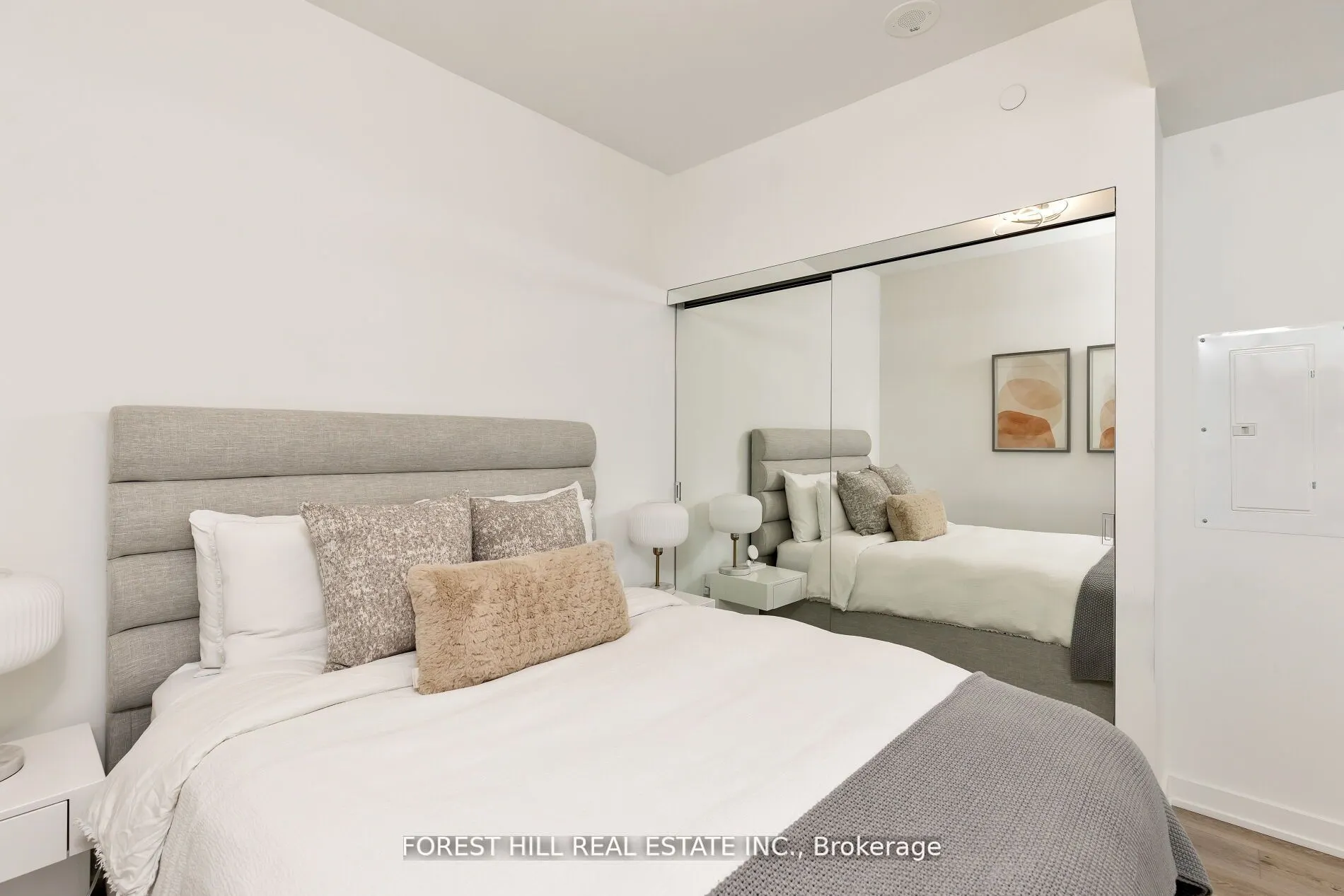 50 Ordnance Street, #1607