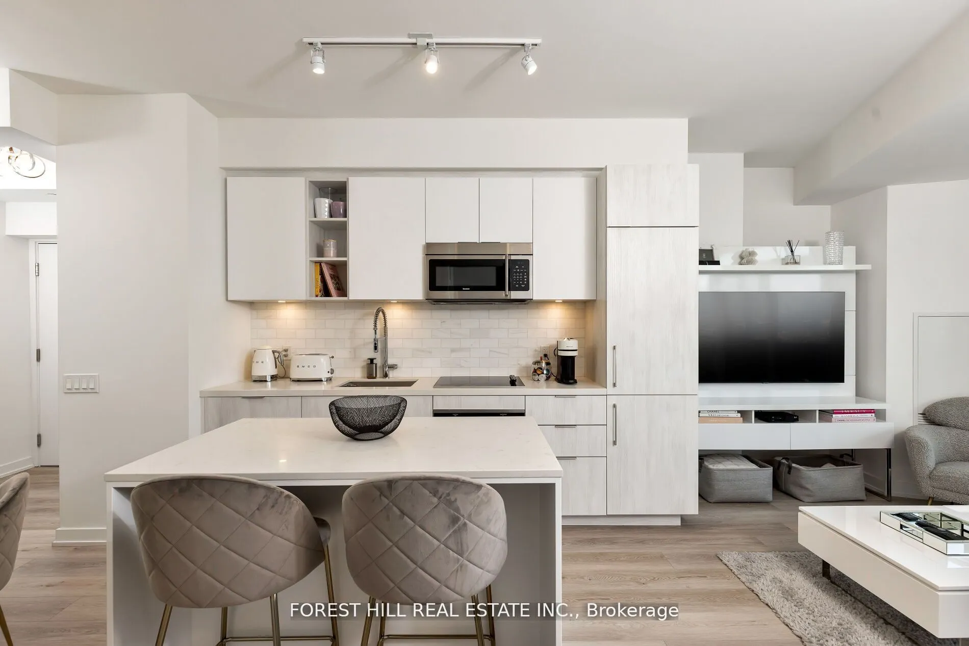 50 Ordnance Street, #1607