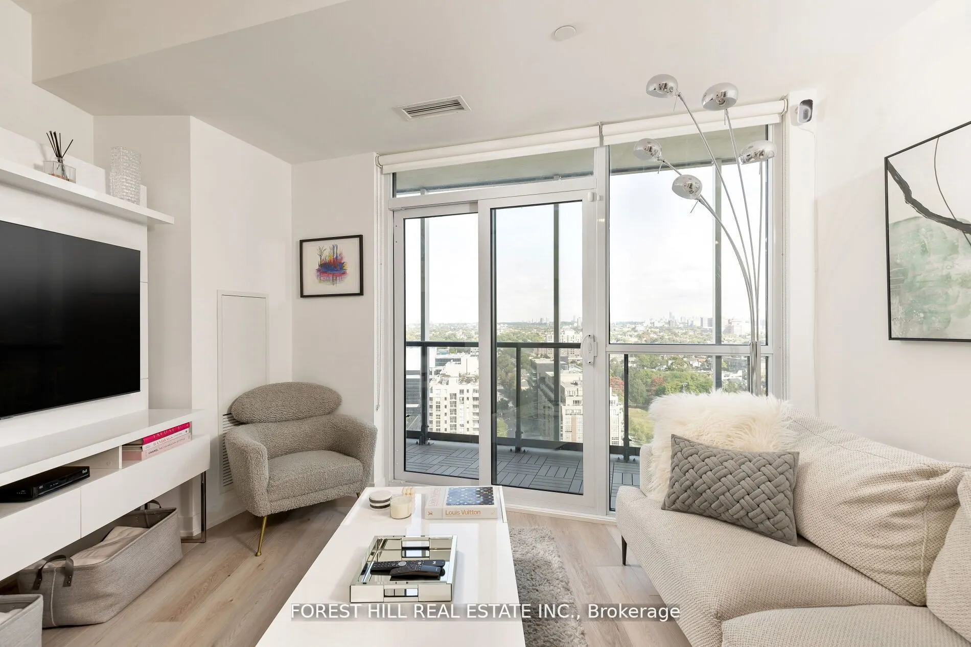 50 Ordnance Street, #1607