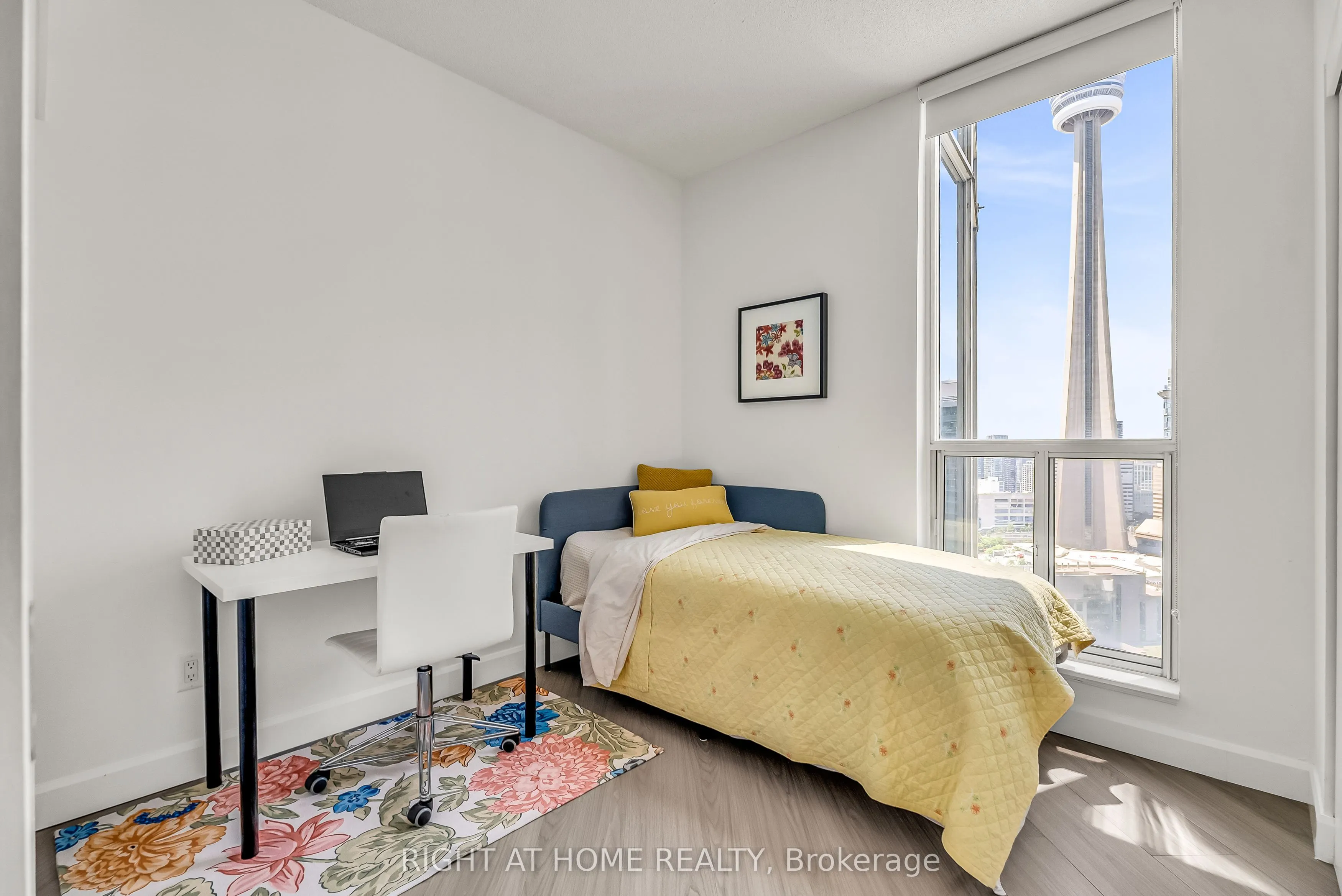 8 York Street, #3202