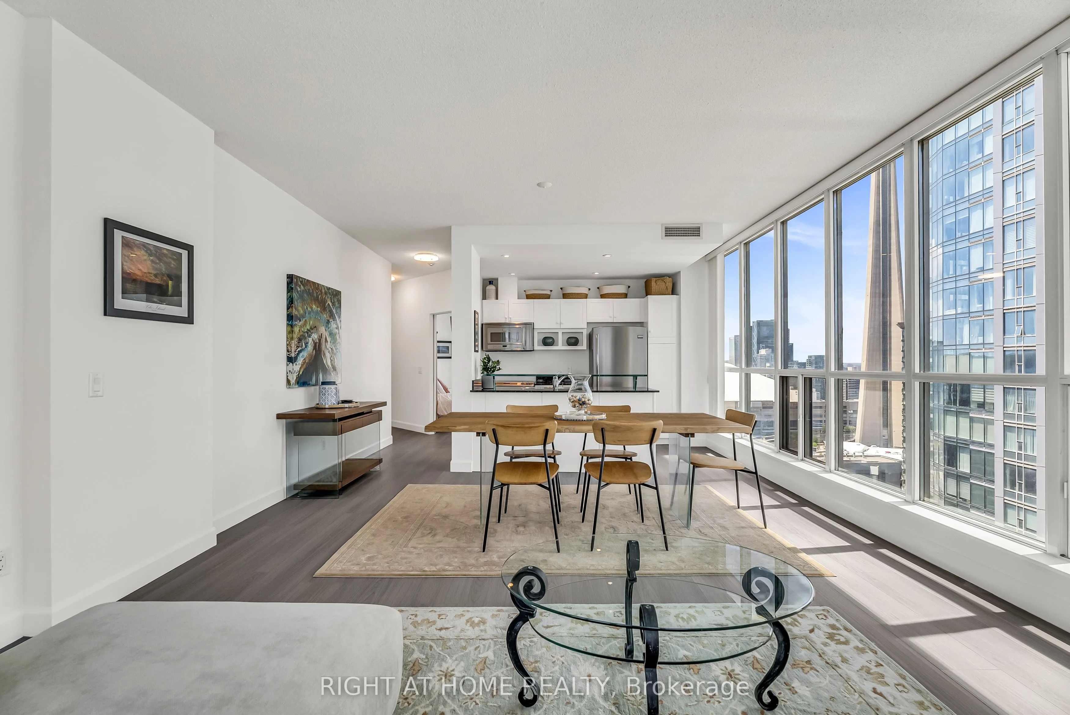 8 York Street, #3202