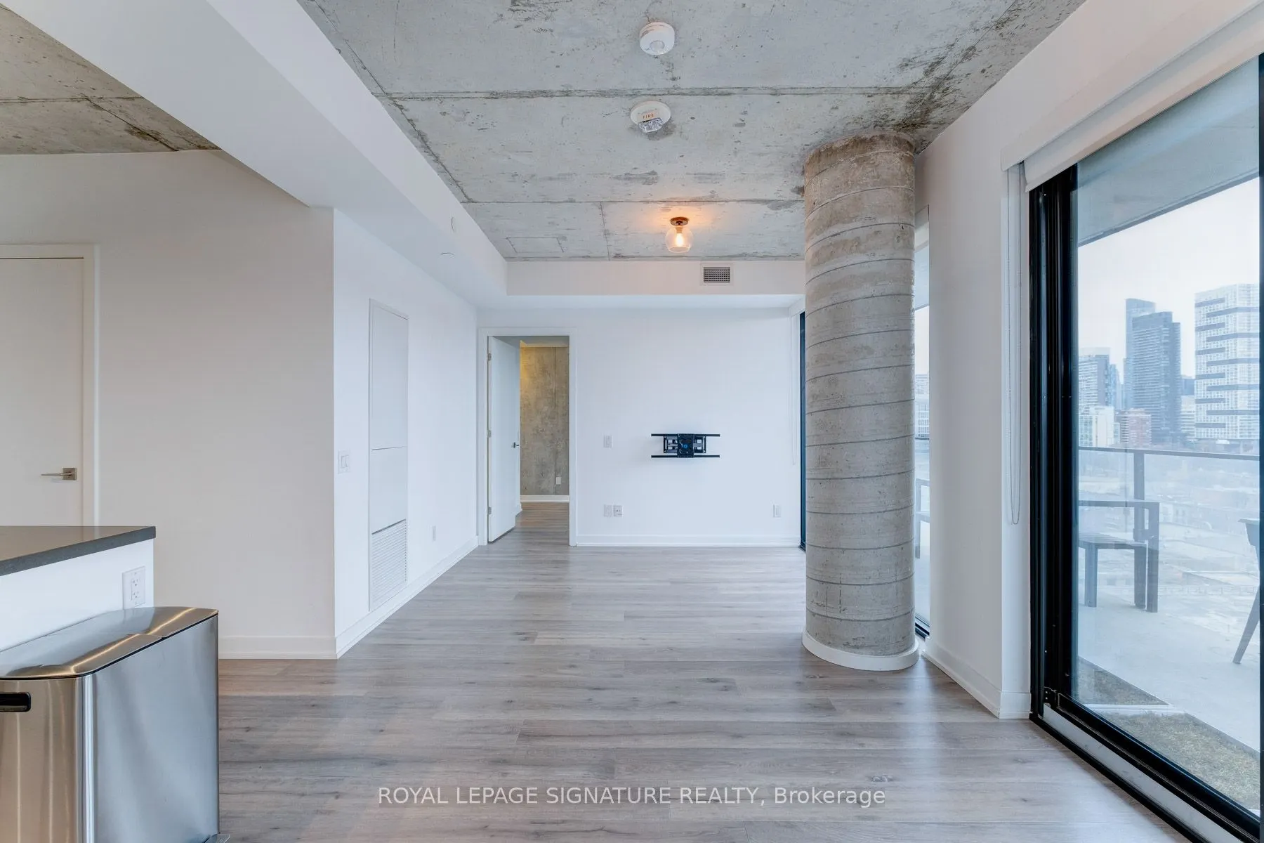 55 Ontario Street, #1401