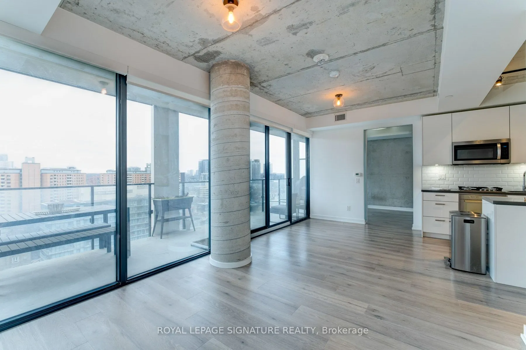 55 Ontario Street, #1401