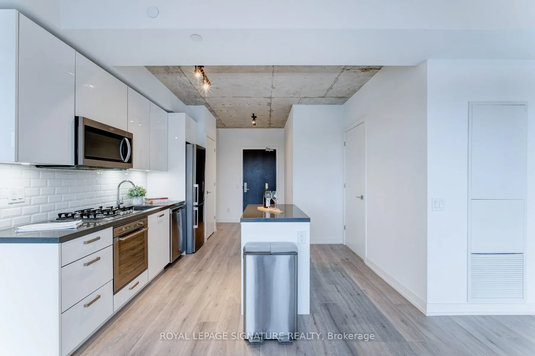 55 Ontario Street, #1401
