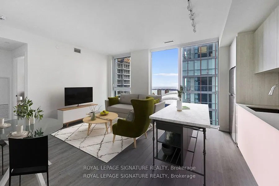 357 King Street W, #3408