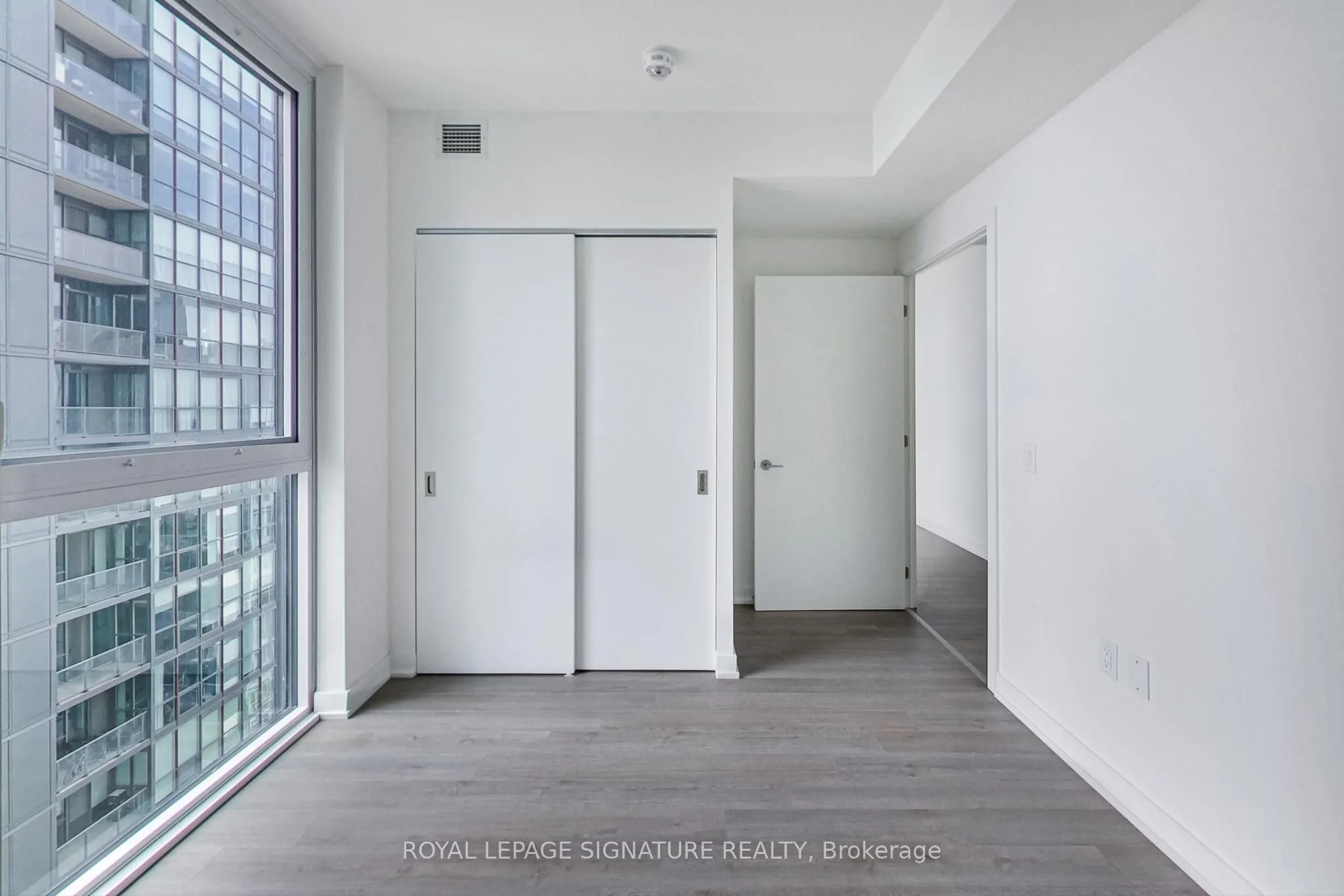 357 King Street W, #3408
