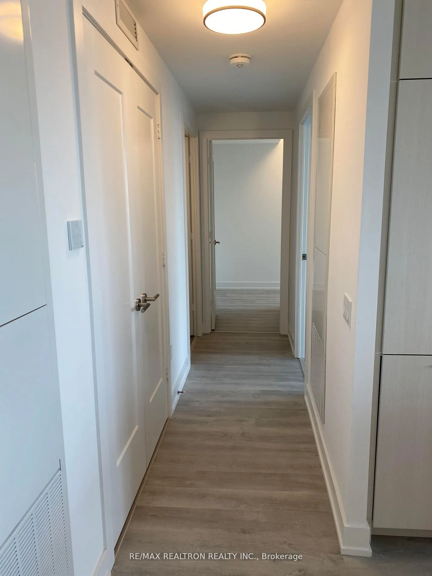 20 Inn On the park Drive, #1539