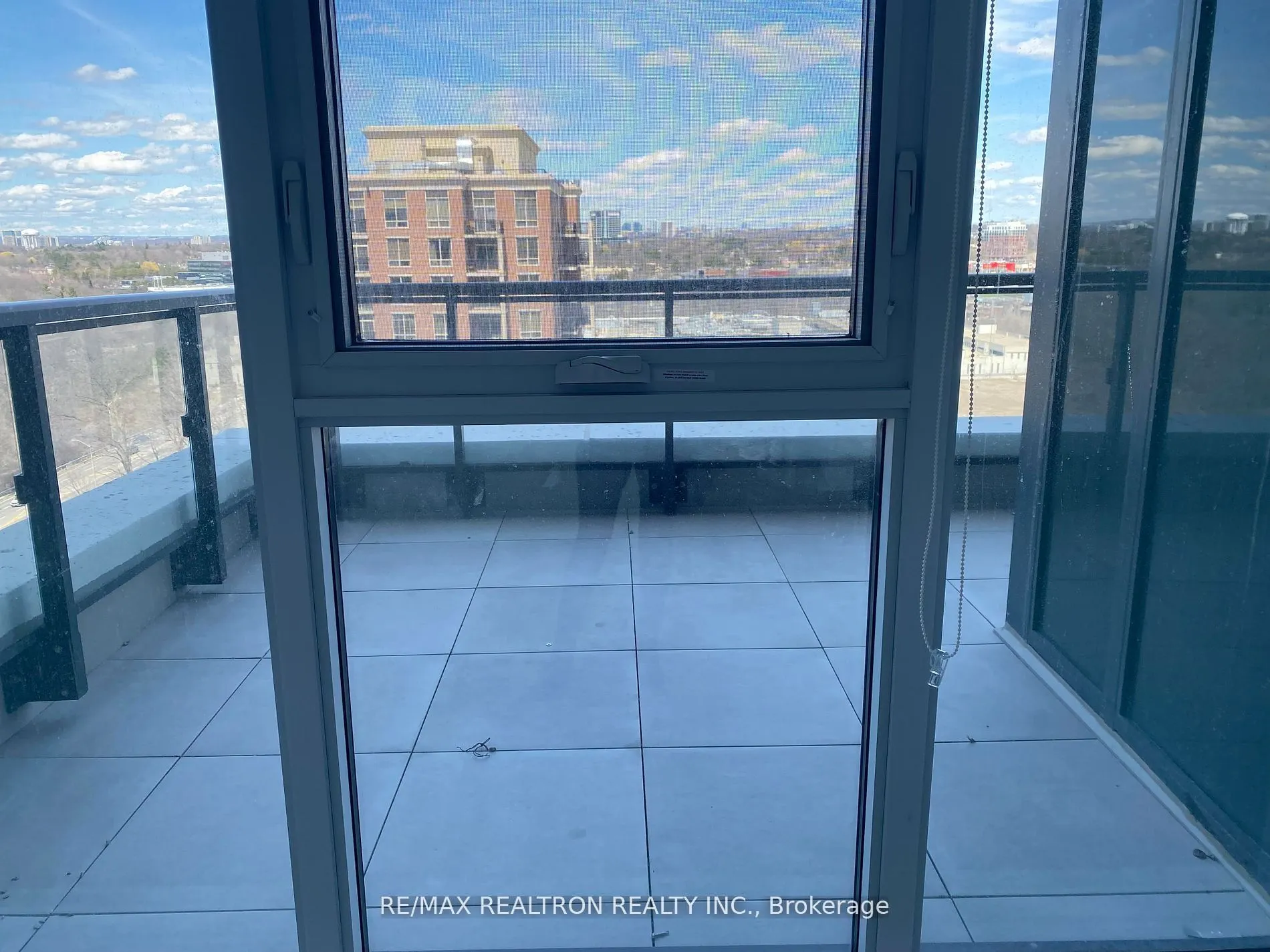 20 Inn On the park Drive, #1539
