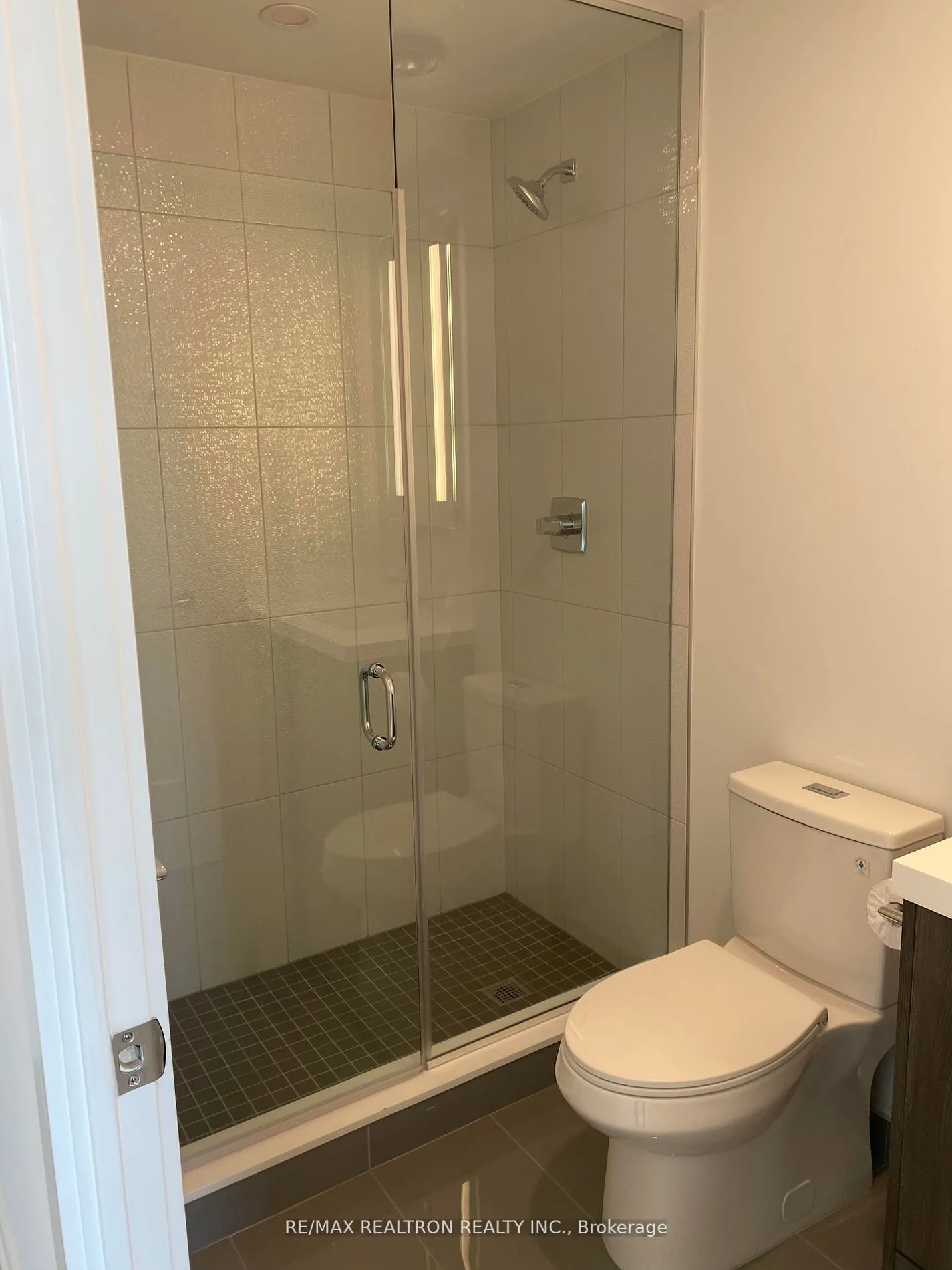 20 Inn On the park Drive, #1539