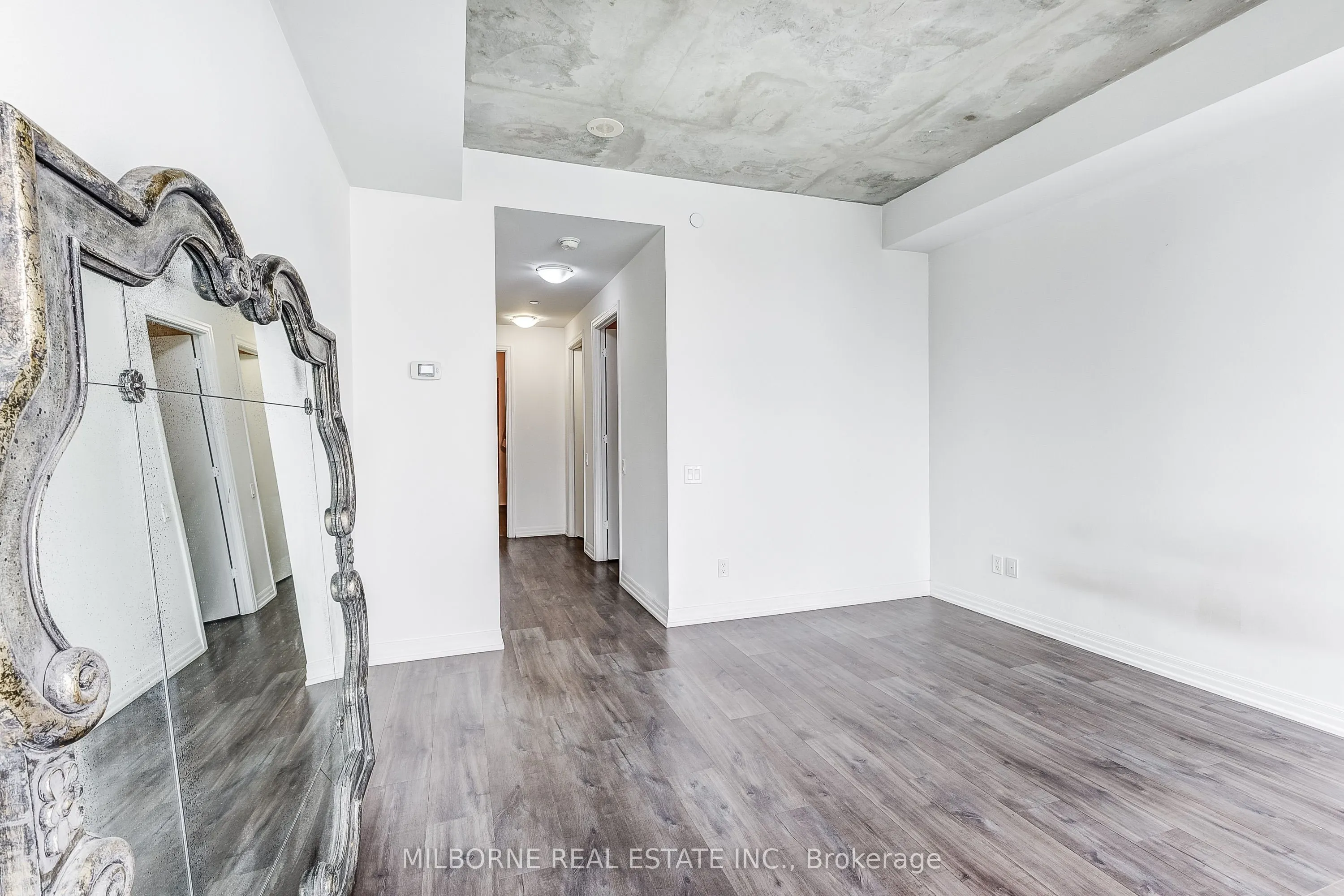 88 Blue Jays Way, #4005