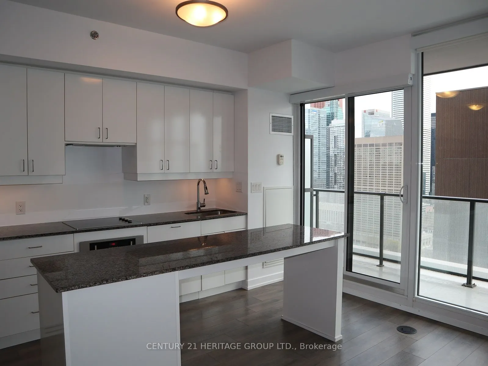 426 University Avenue, #3307
