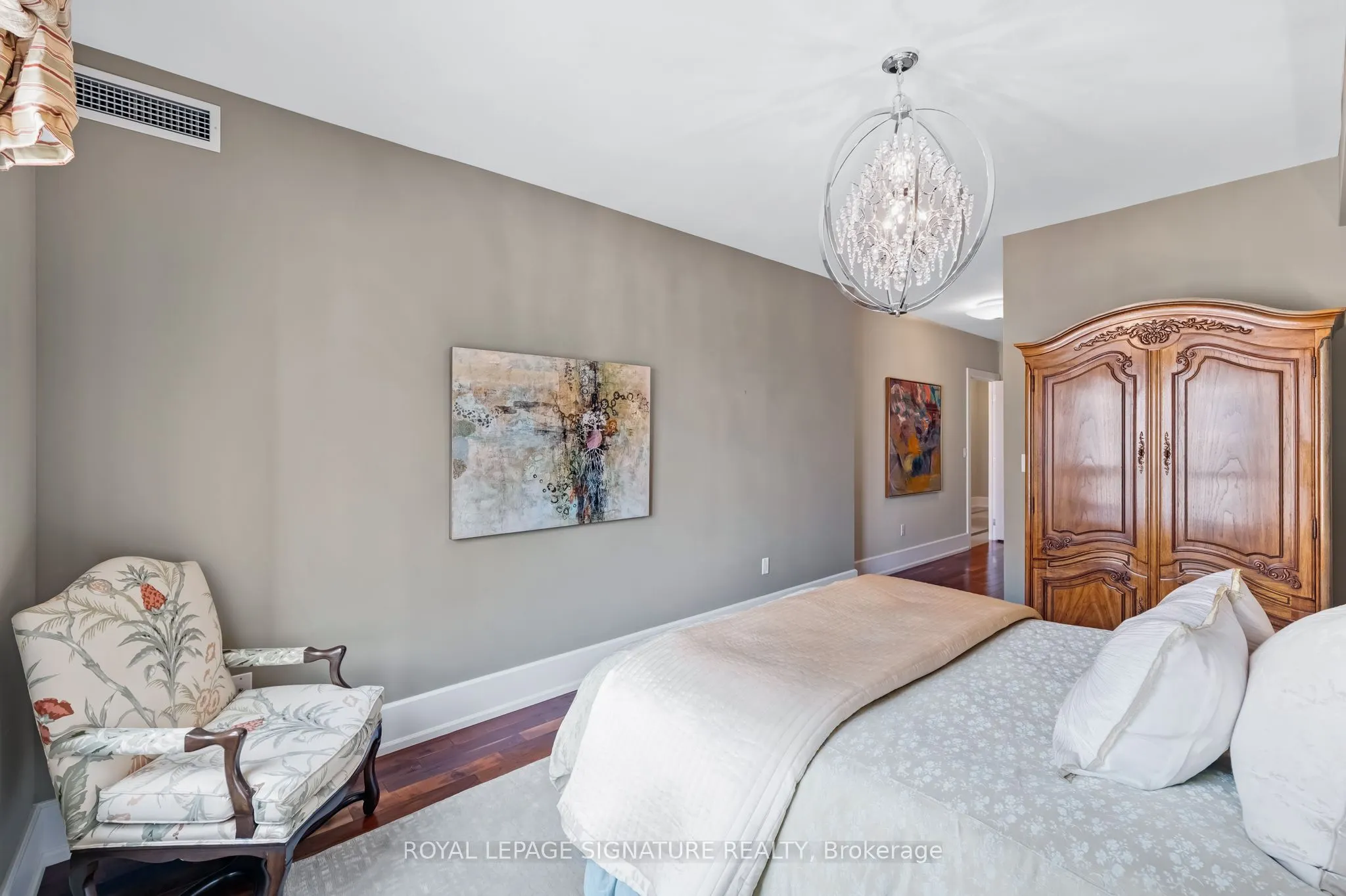 662 Sheppard Avenue E, #1704