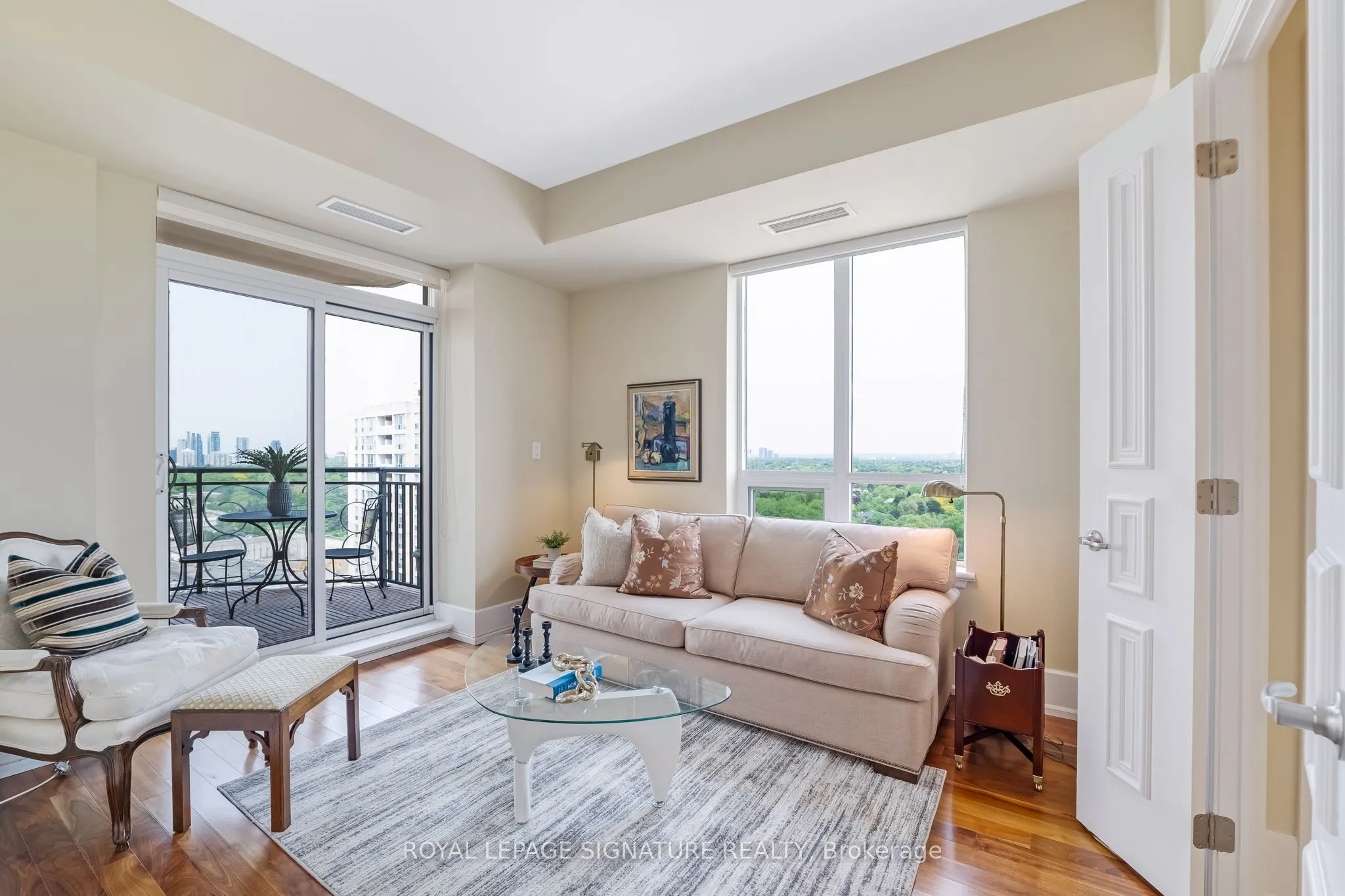662 Sheppard Avenue E, #1704