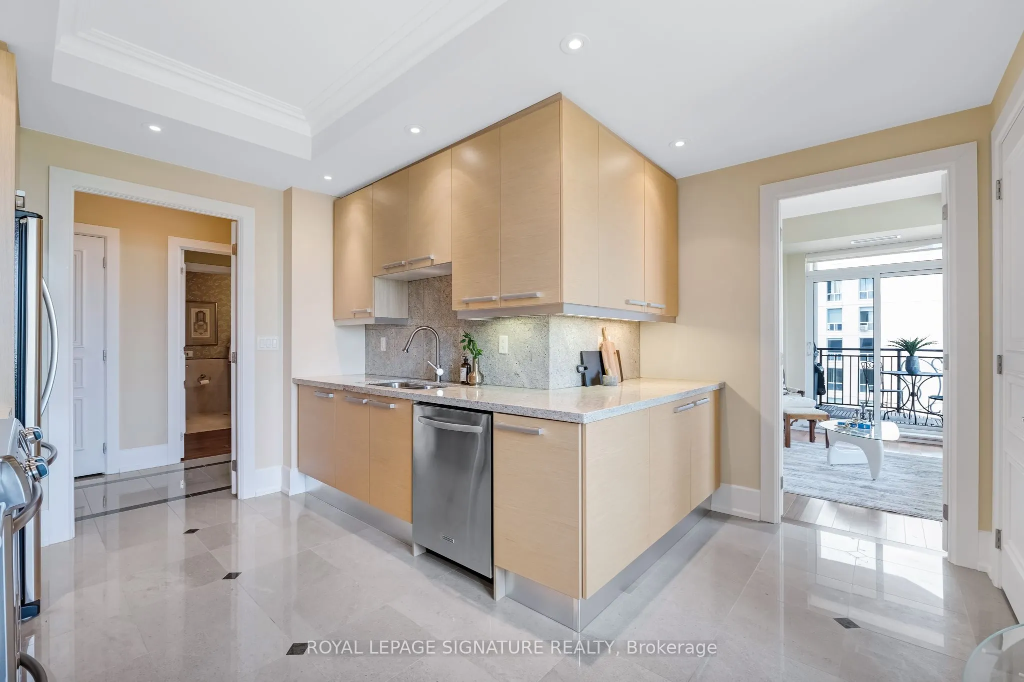 662 Sheppard Avenue E, #1704