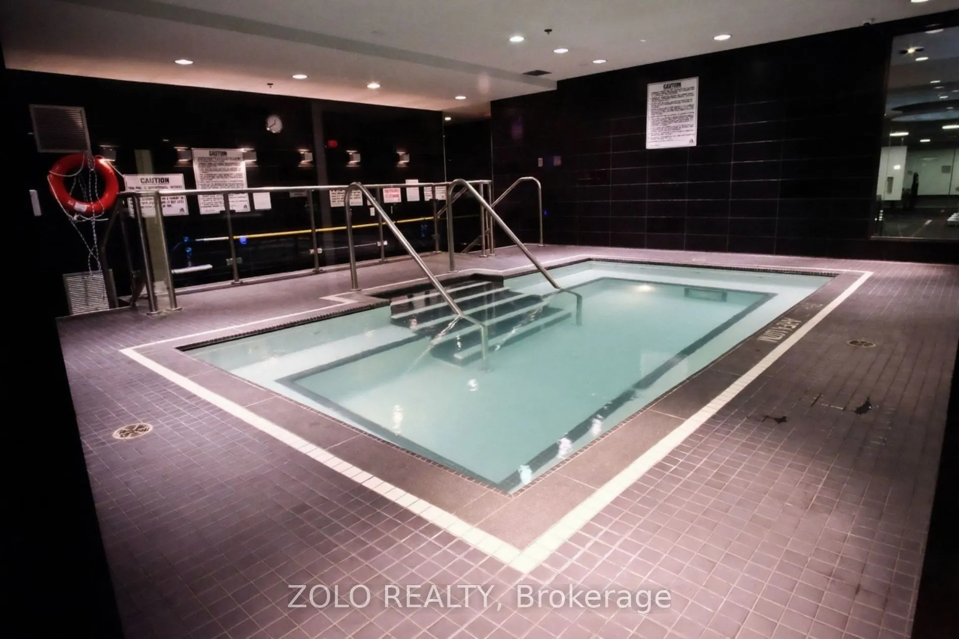 28 Ted Rogers Way, #2001