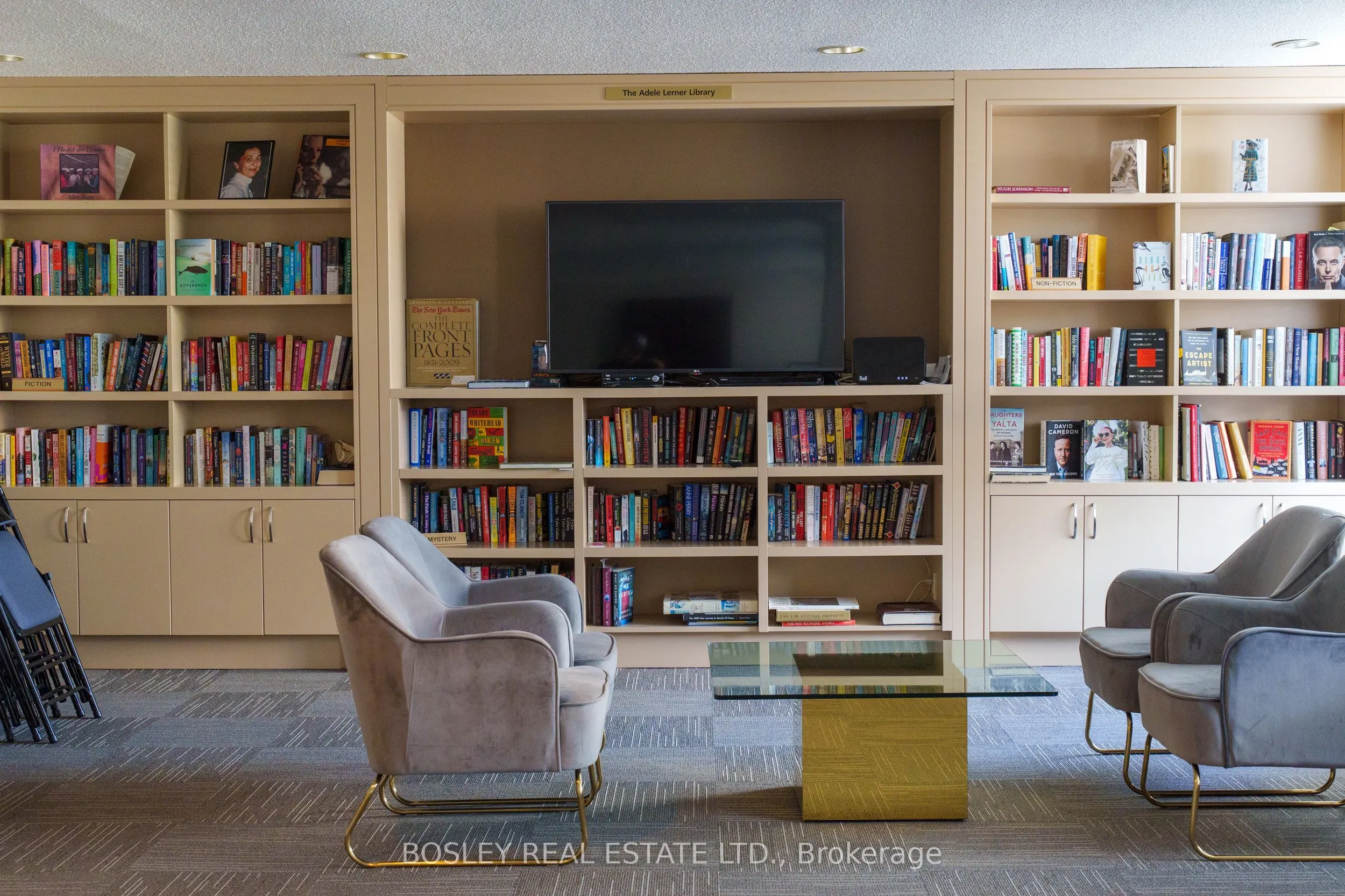 47 St Clair Avenue W, #406