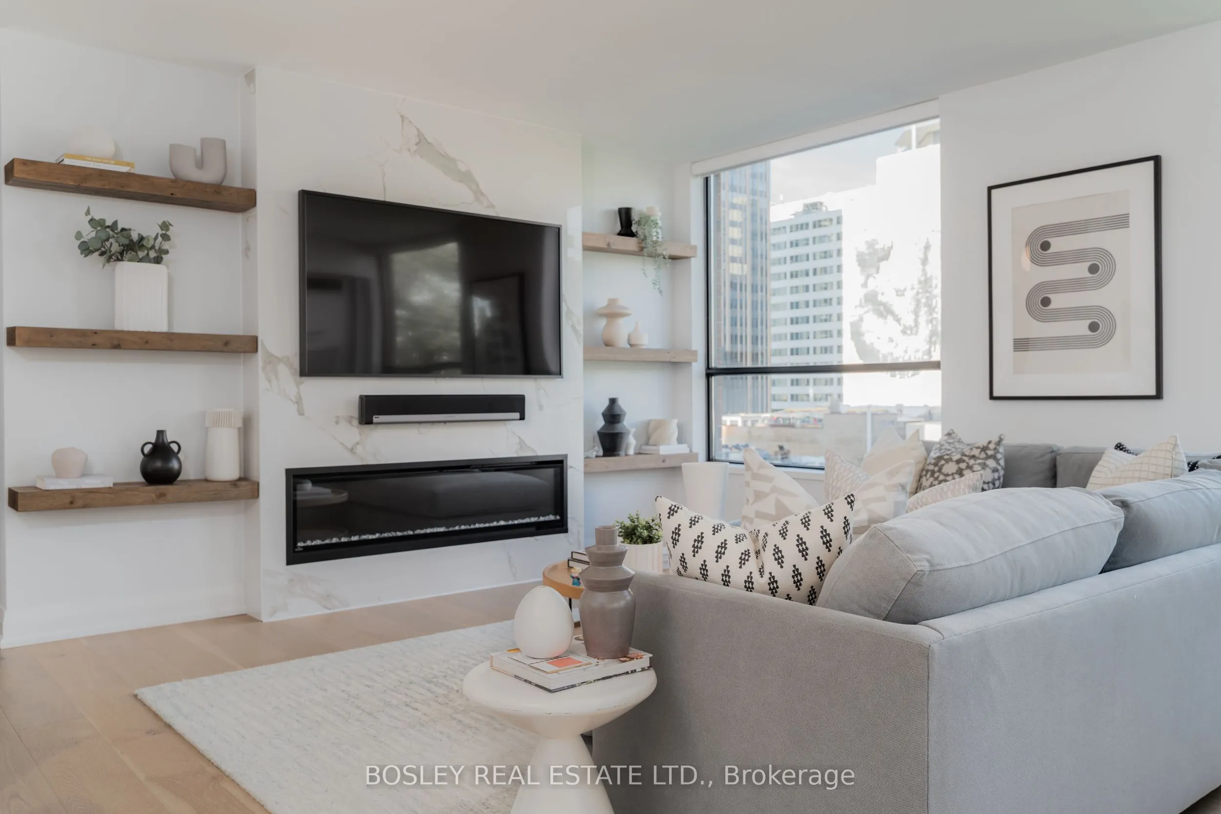 47 St Clair Avenue W, #406